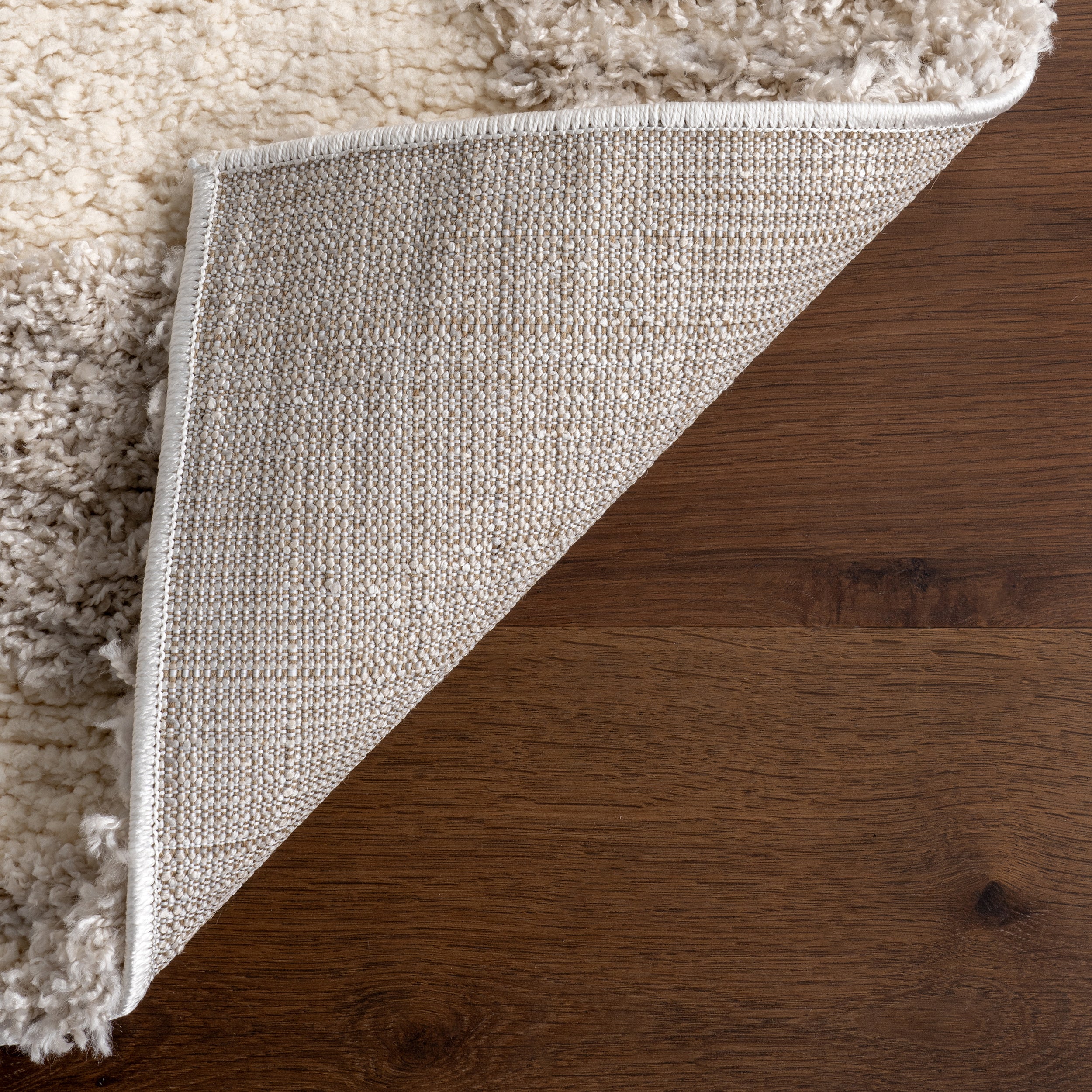 Daisy Glam Area Rug - Image 8