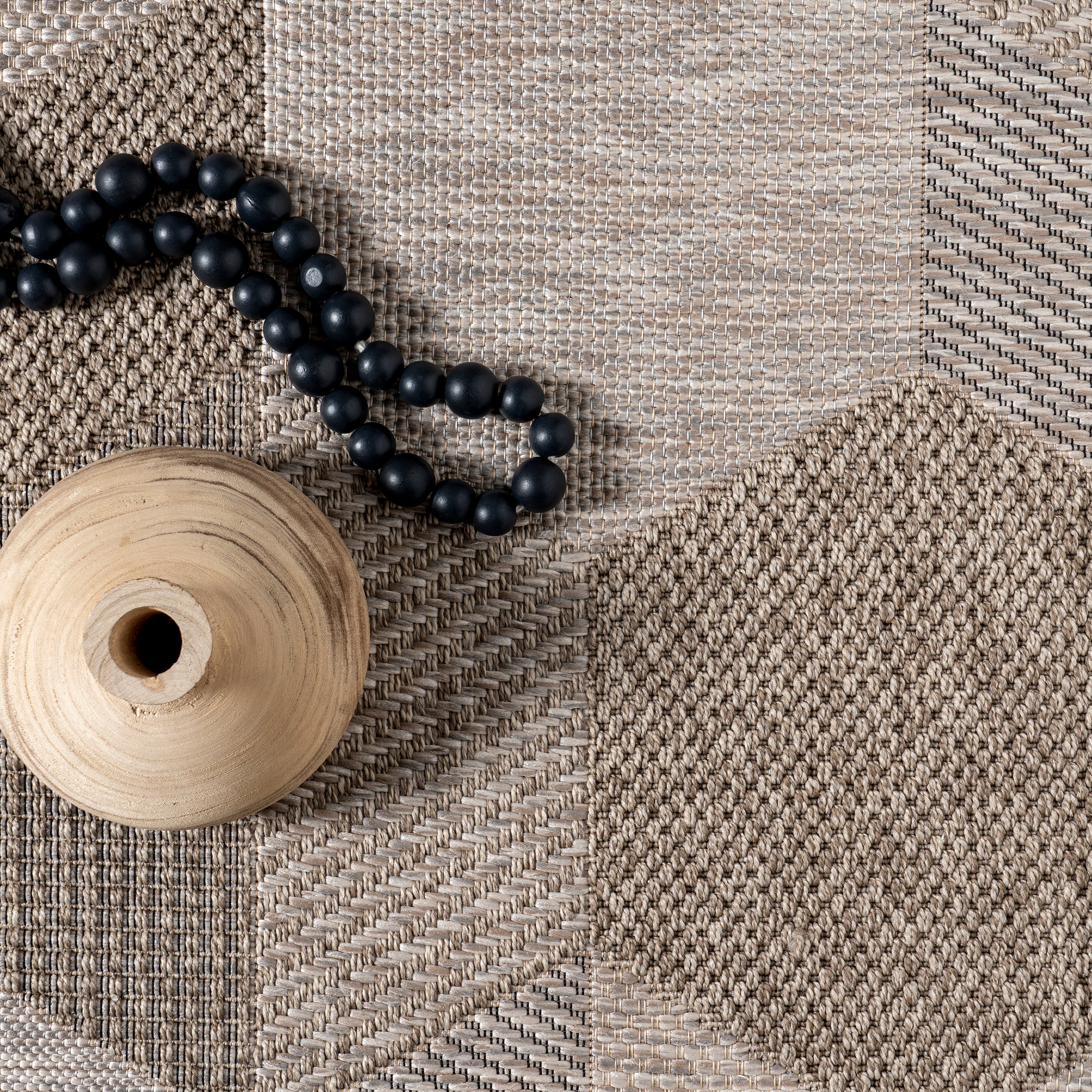 Imogene Geometric Indoor/Outdoor Area Rug - Image 6