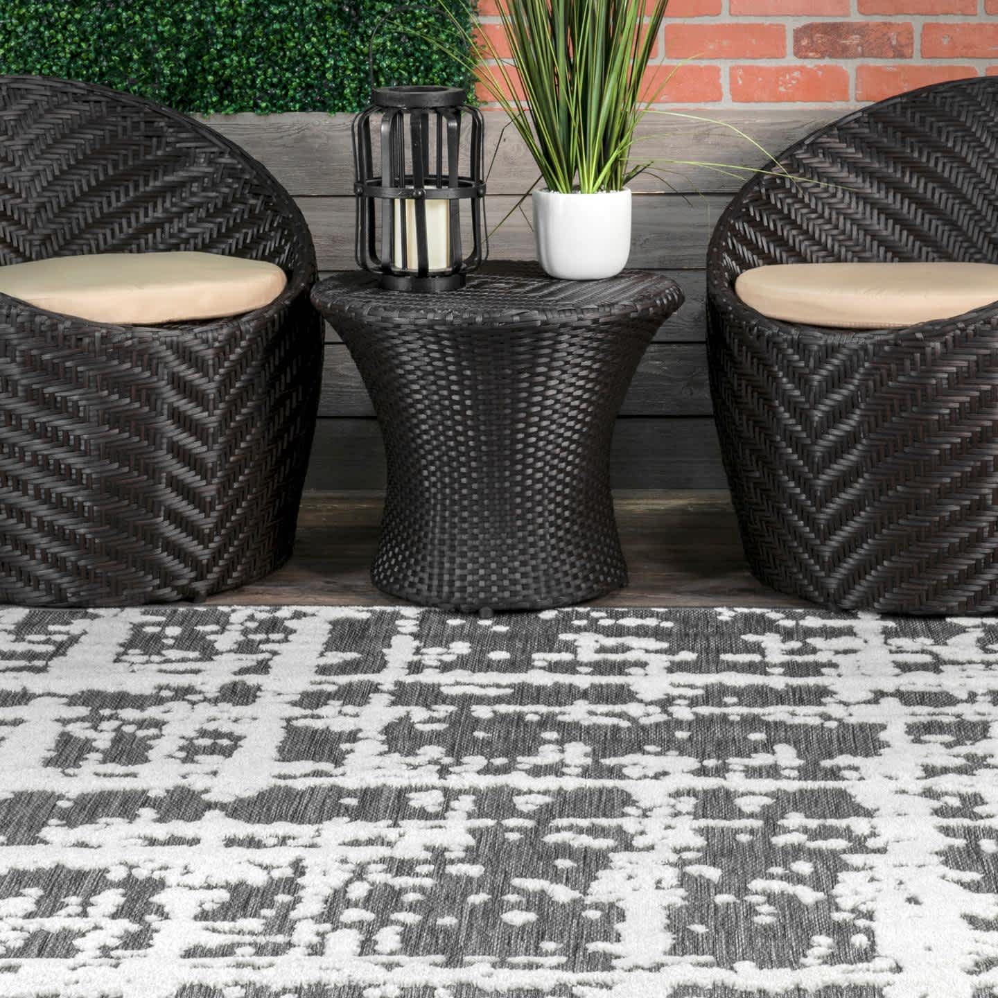 Adley Textured Abstract Lines Indoor/Outdoor Area Rug - Image 4