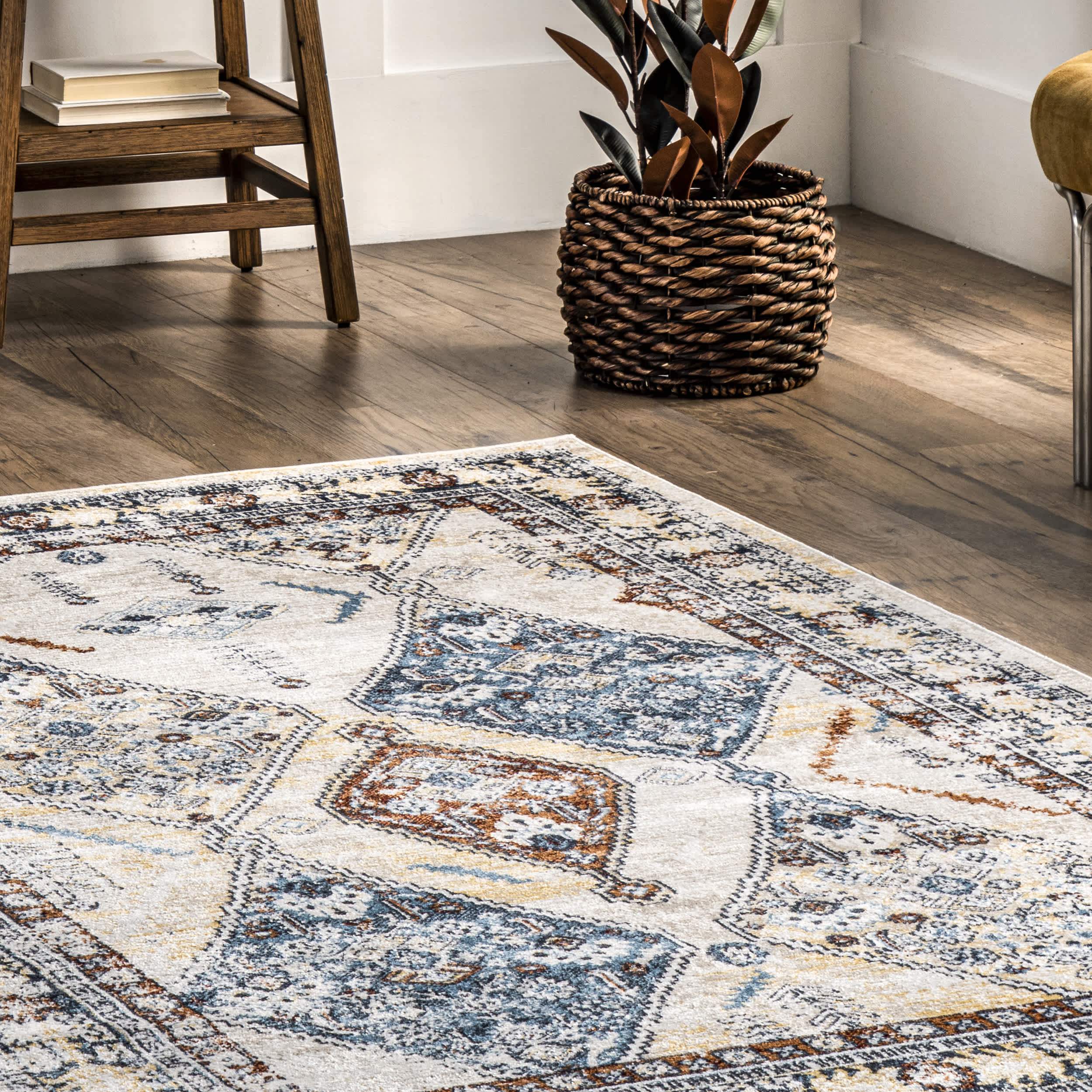 Clarabelle Machine Washable Traditional Diamonds Area Rug - Image 9