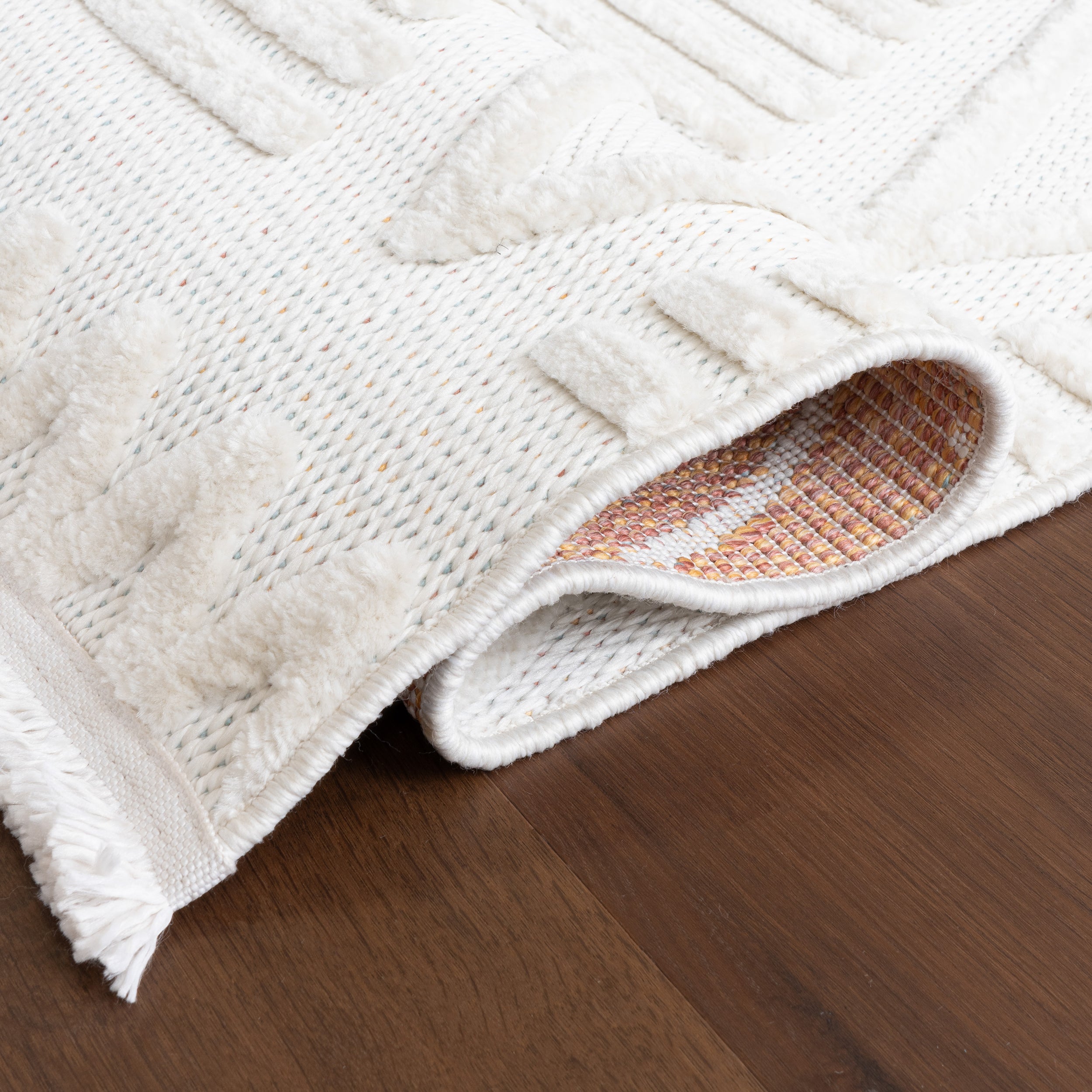 Annaka Trellis Fringe Area Rug - Image 4