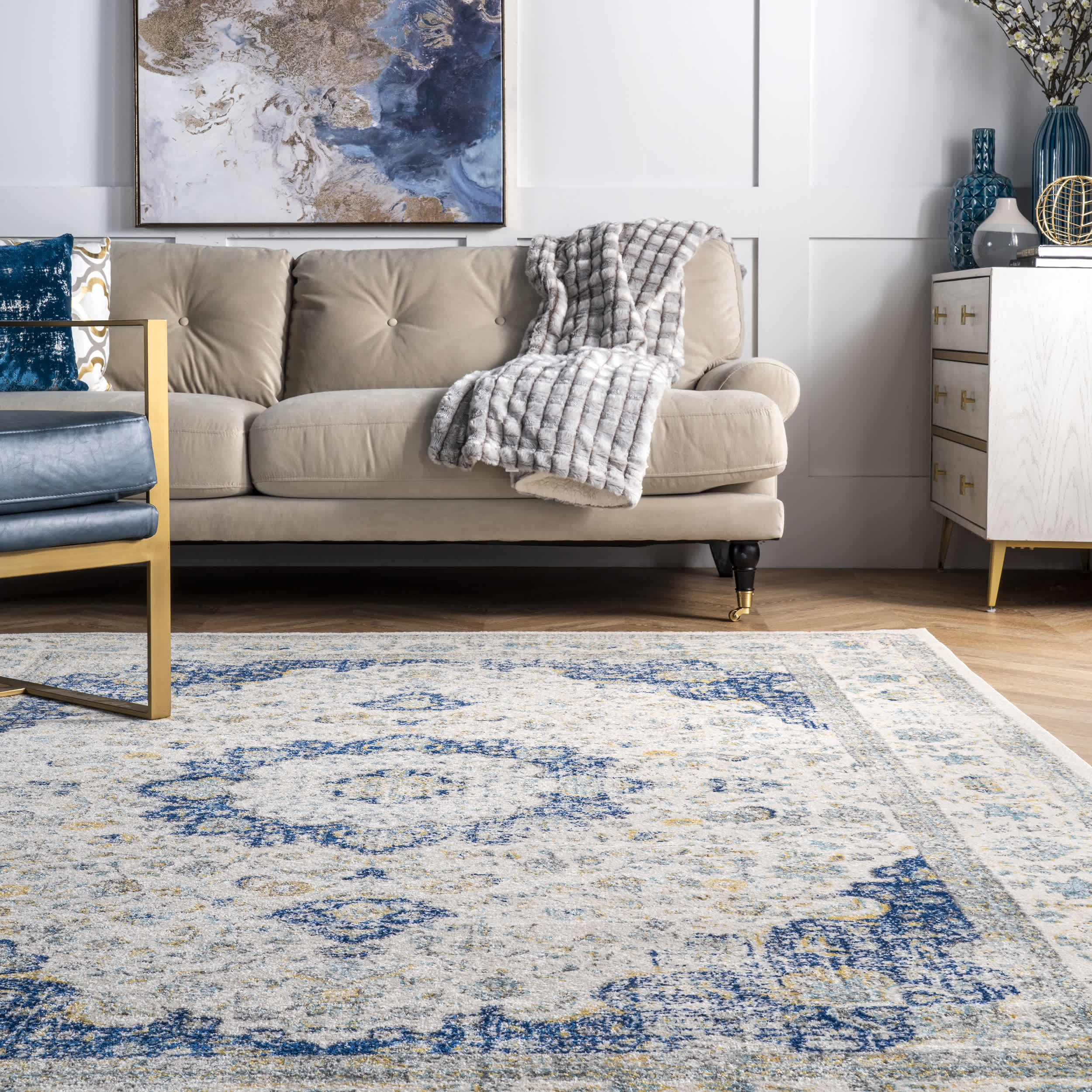 Traditional Medallion Verona Area Rug - Image 8