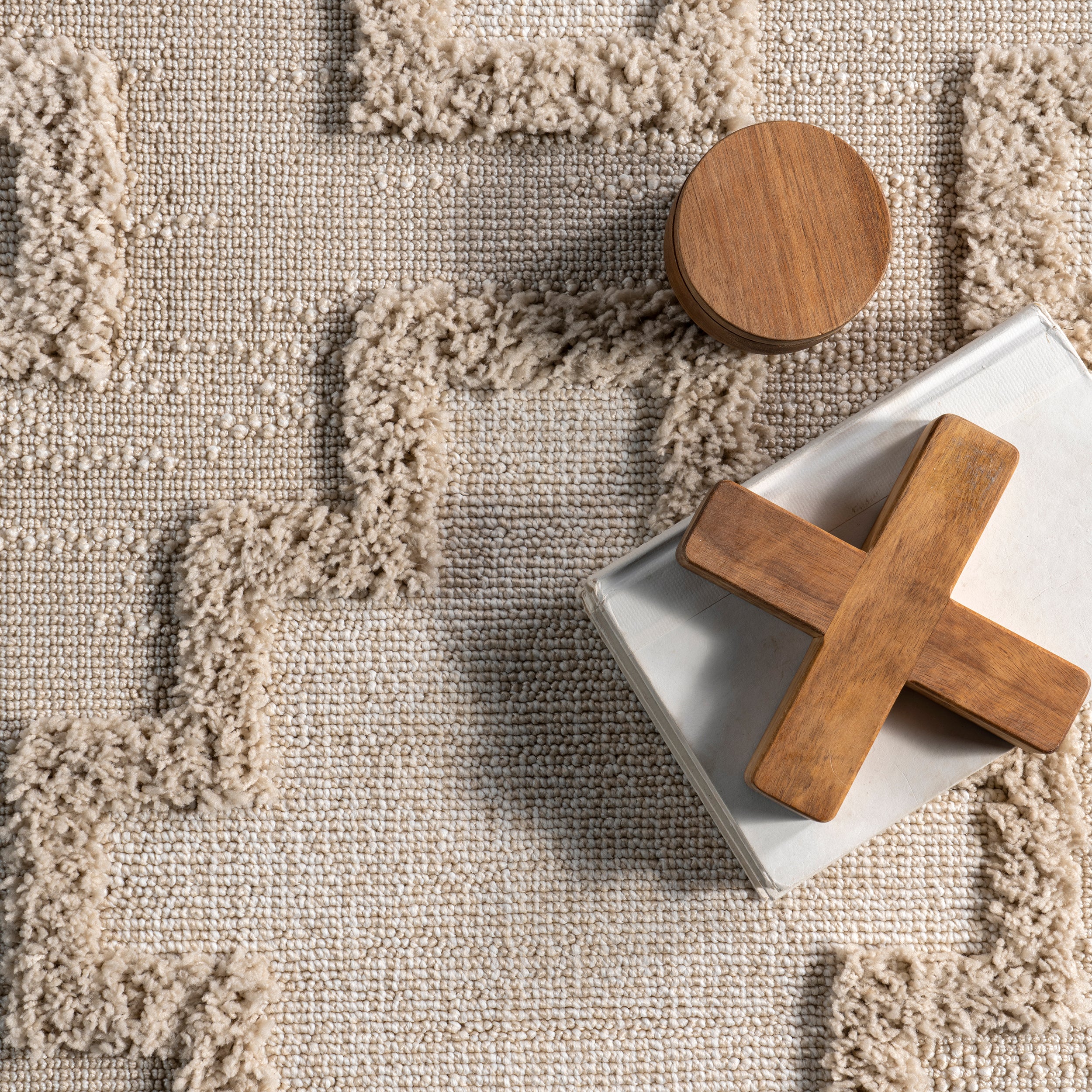 Polina Geometric High-Low Tasseled Area Rug - Image 6