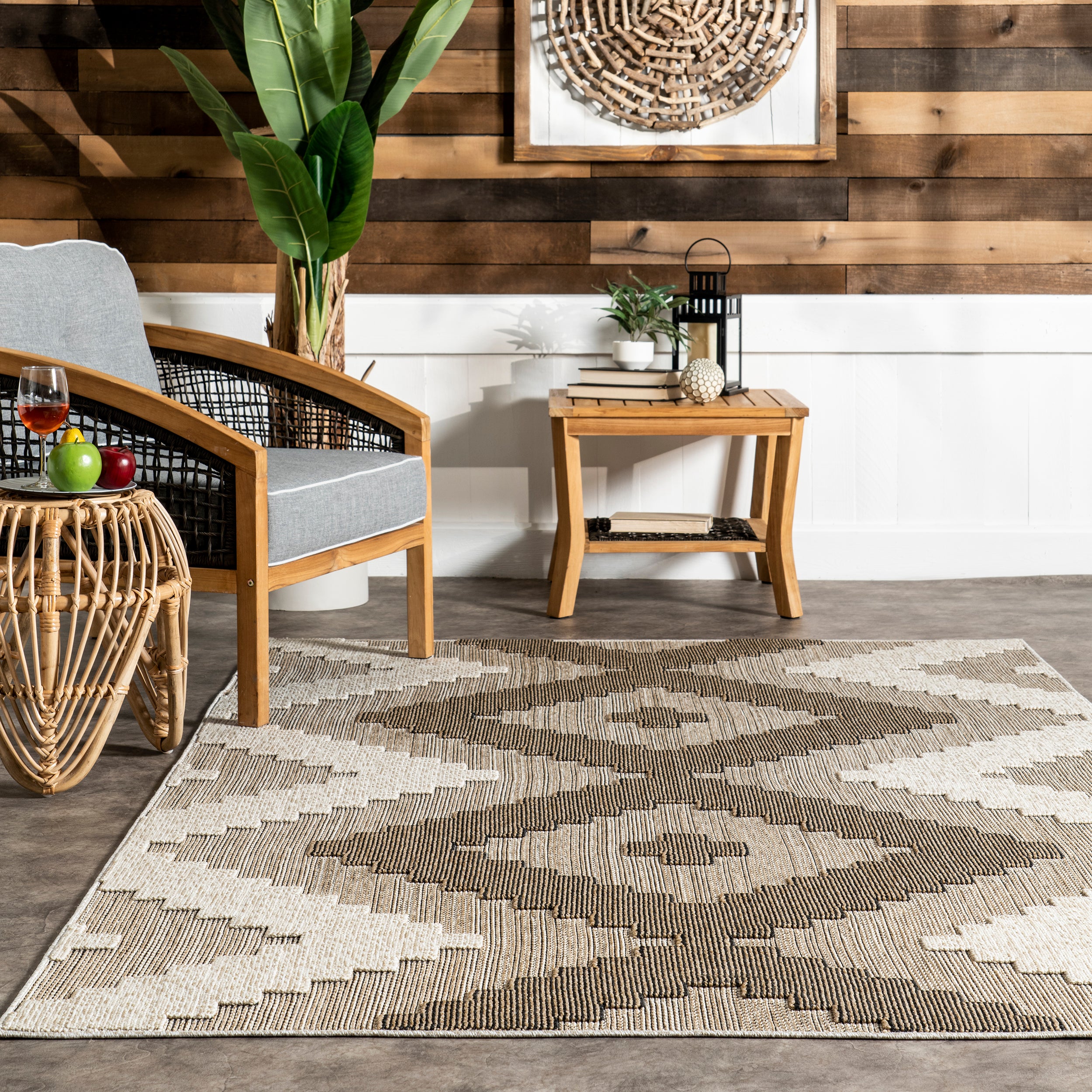 Teisha Tribal Diamond Indoor/Outdoor Area Rug - Image 8