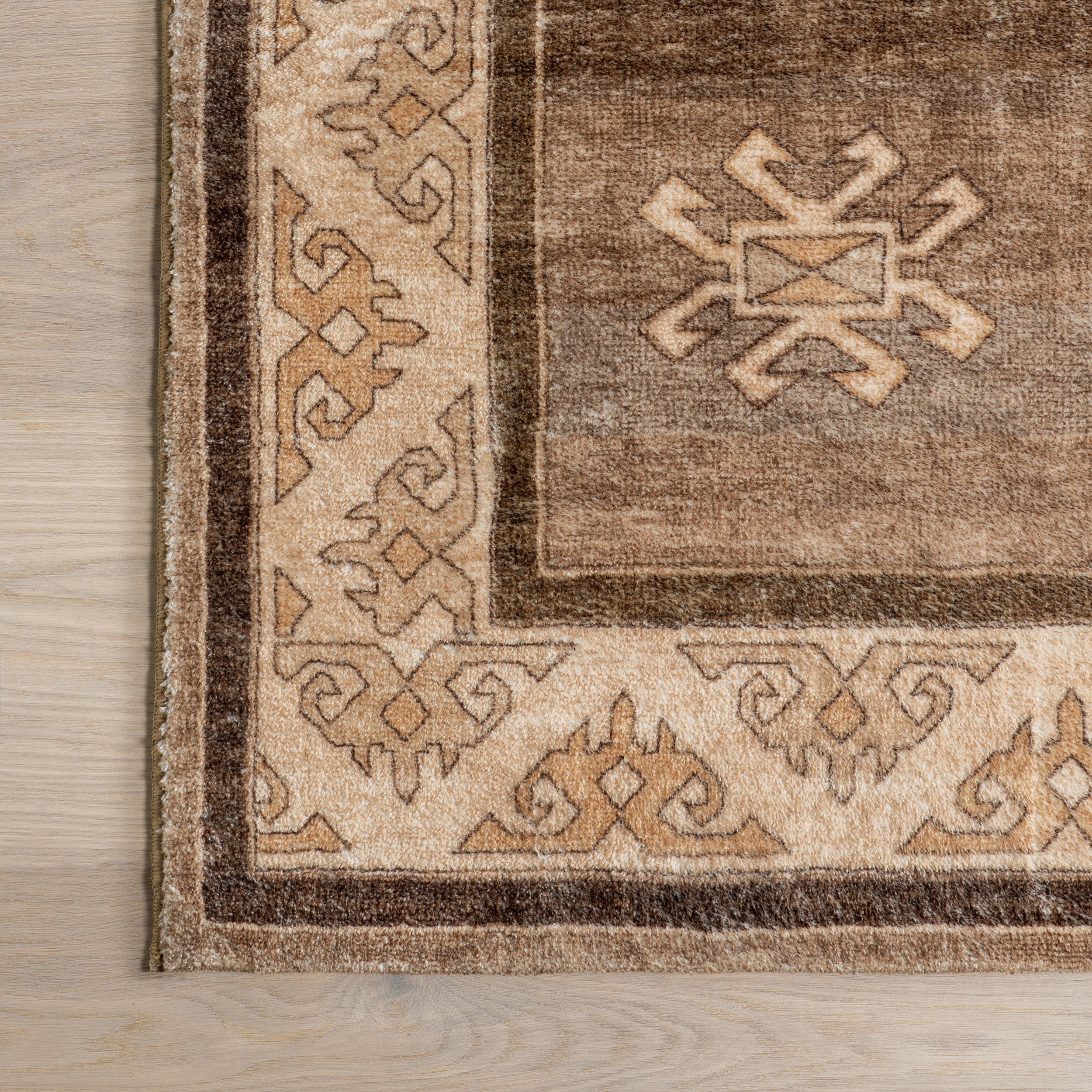 Peony Traditional Medallion Machine Washable Area Rug - Image 5