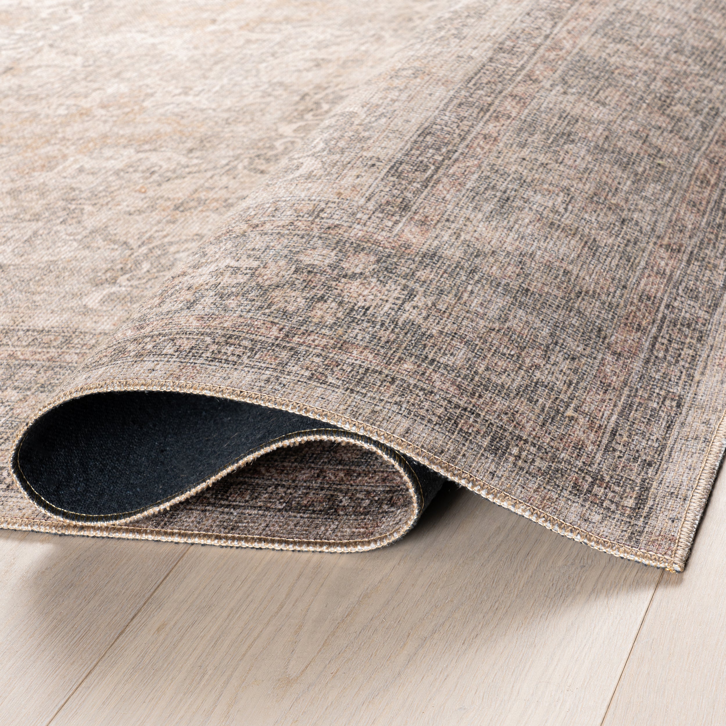 Hillstone Collection Else Traditional Vintage Medallion Area Rug - Image 4