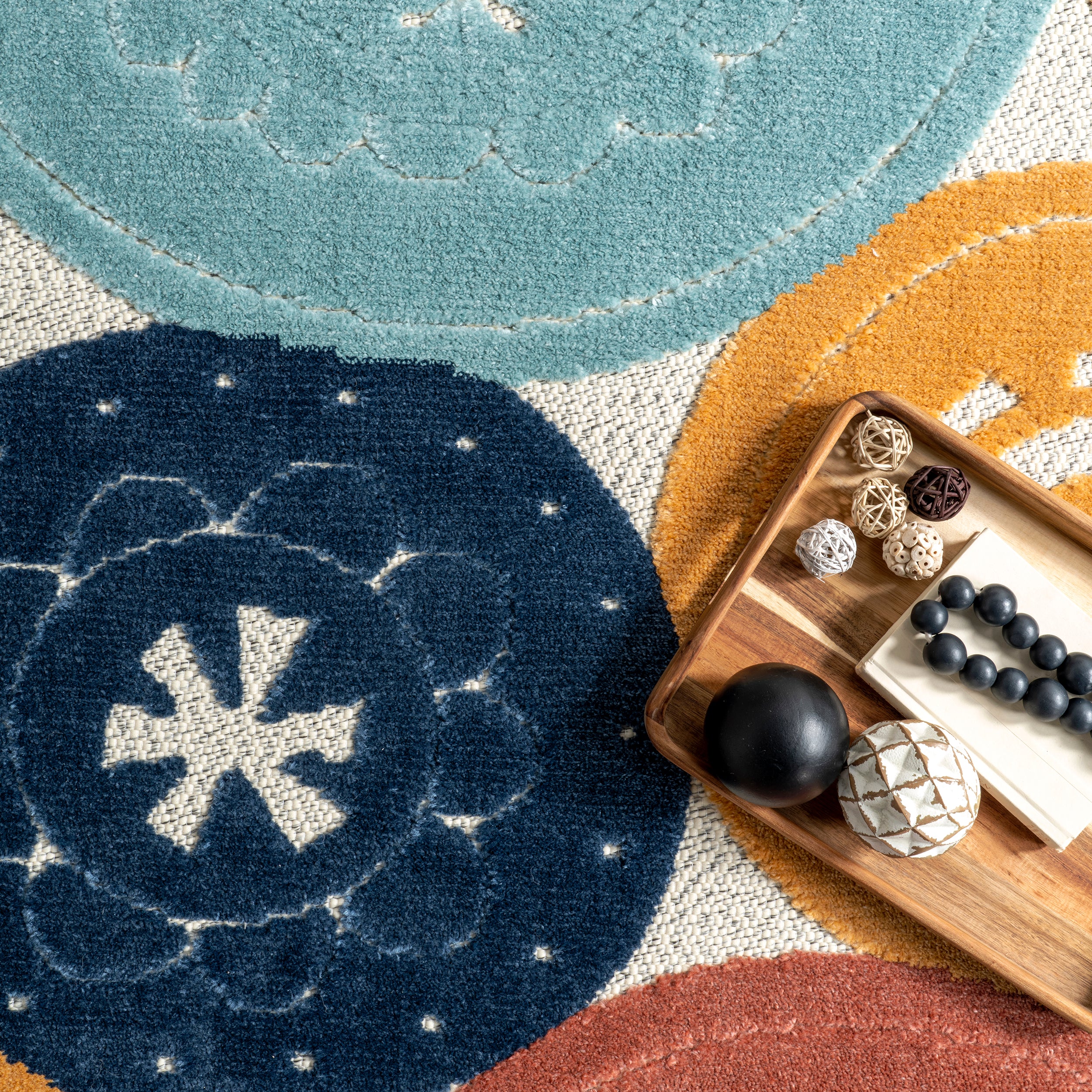 Crissie Coastal Sand Dollar Indoor/Outdoor Area Rug - Image 6