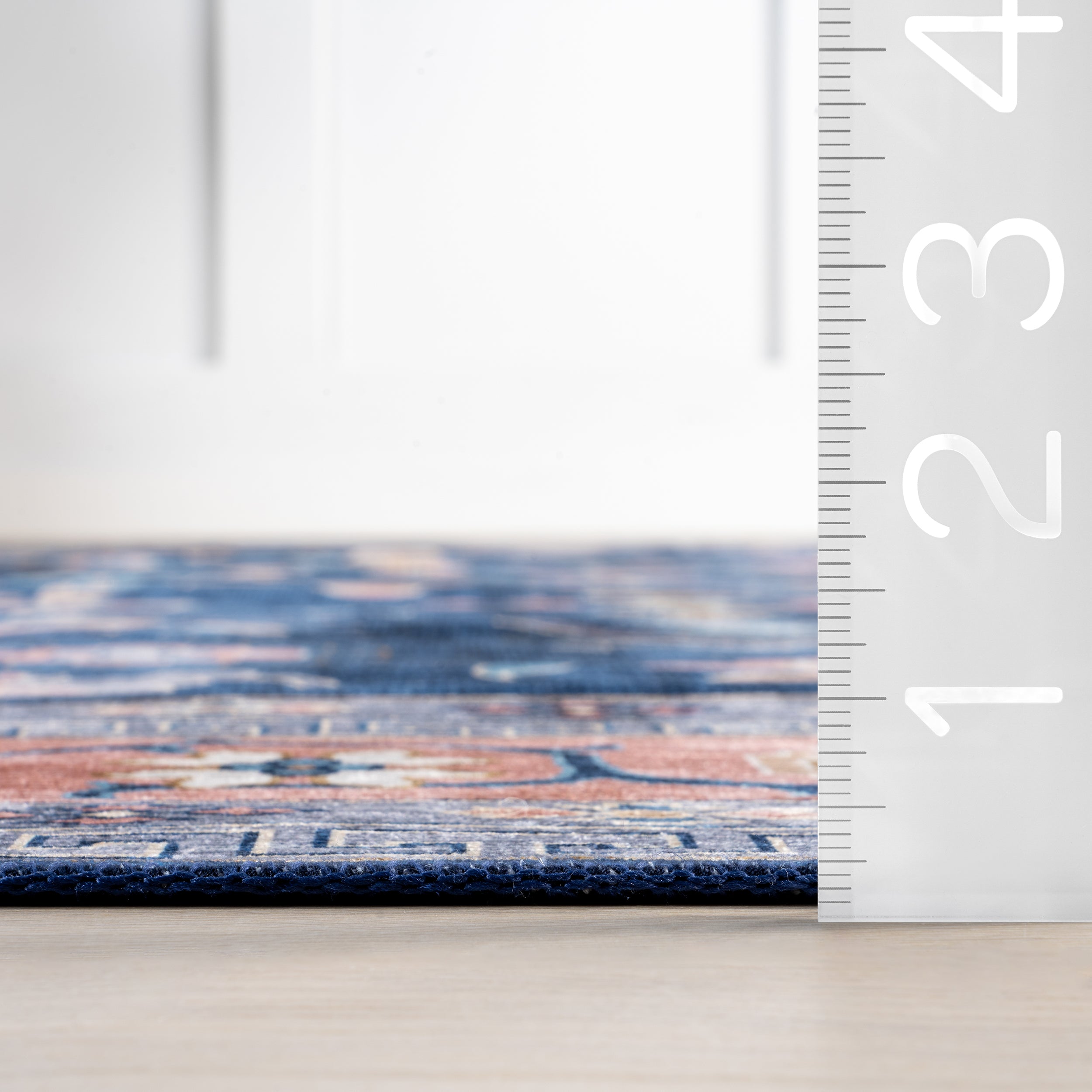 Verity SplashGuard Traditional Medallion Machine Washable Area Rug - Image 3