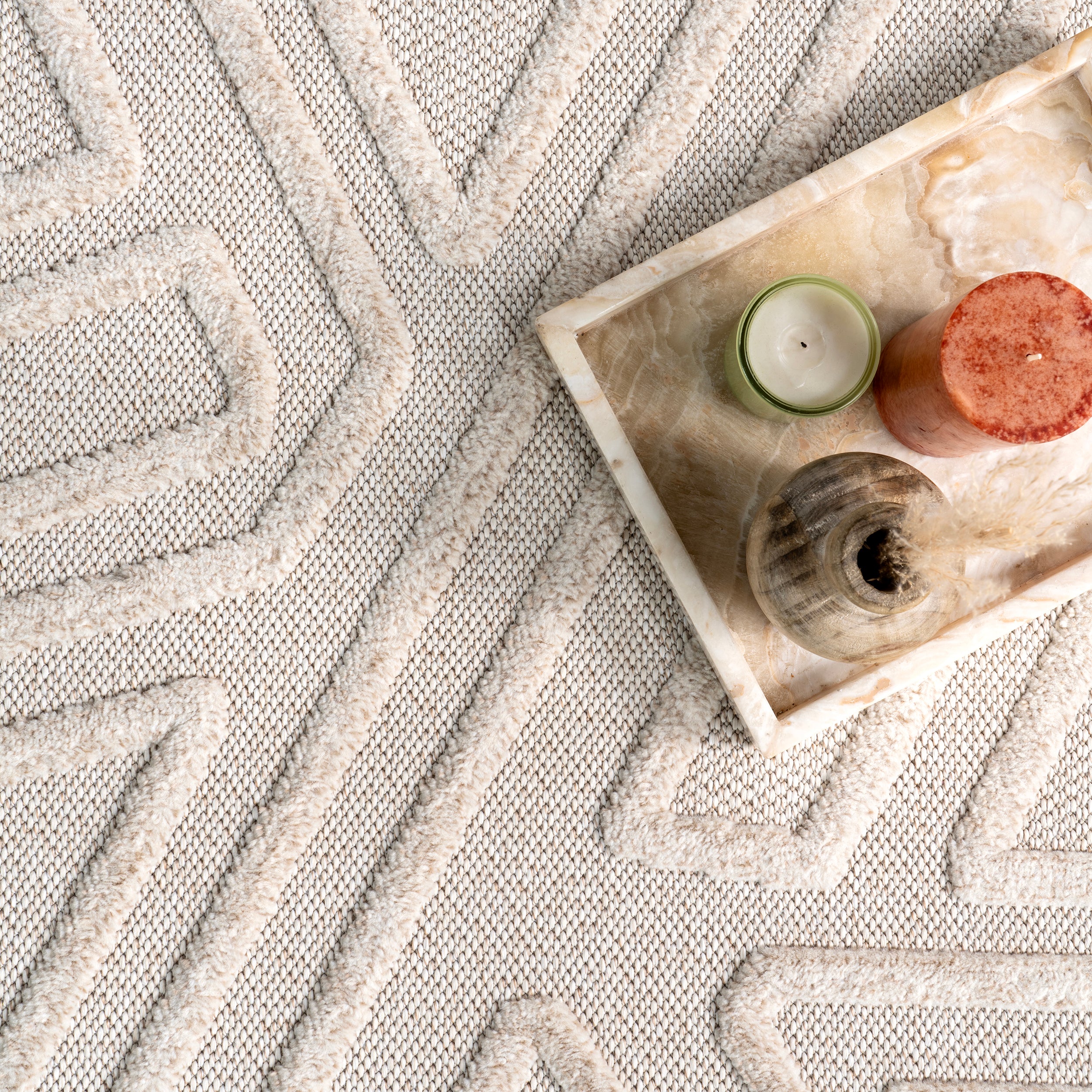 Isabeau Modern Geometric High-Low Fringe Area Rug - Image 6