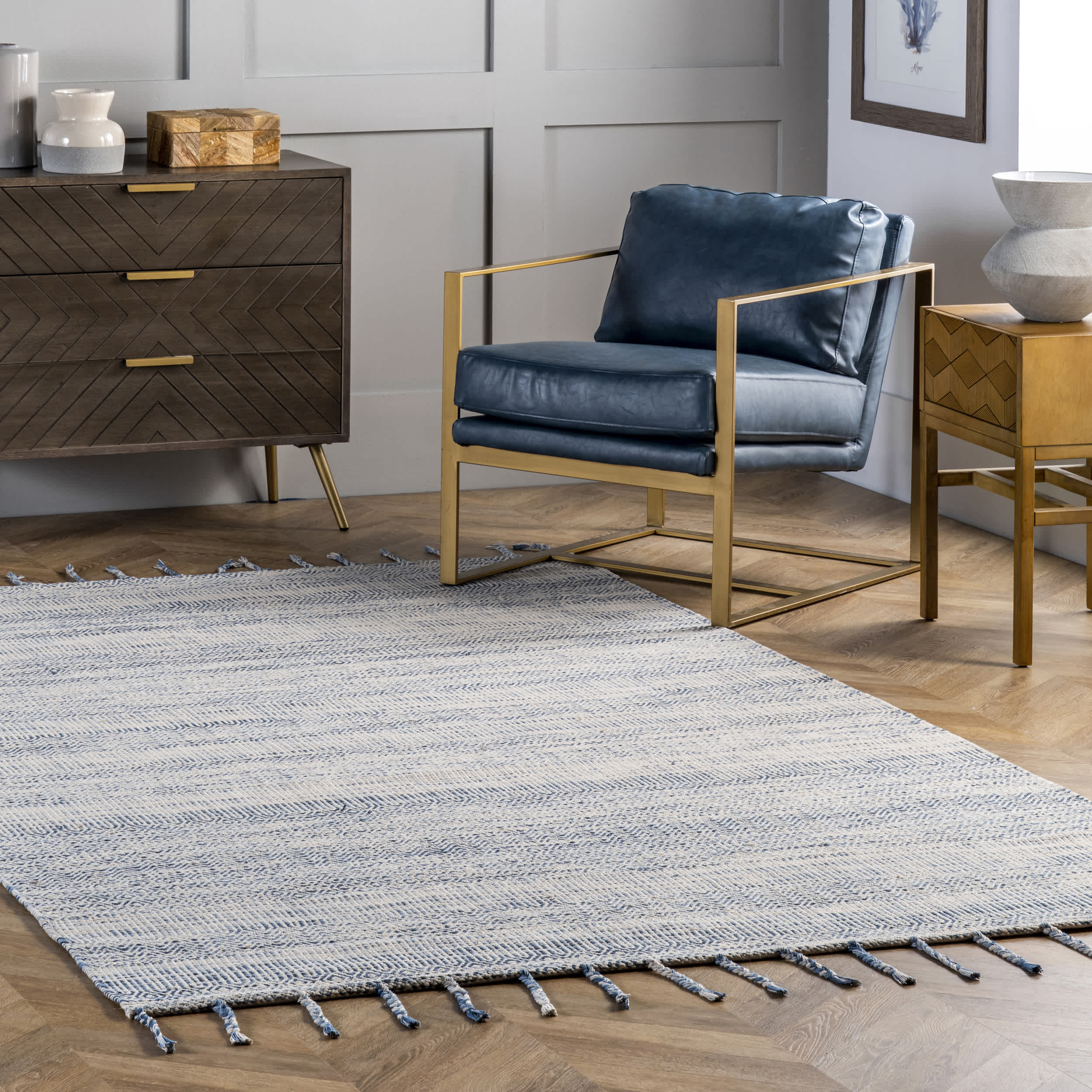 Diem Geometric Cotton Tassel Area Rug - Image 2
