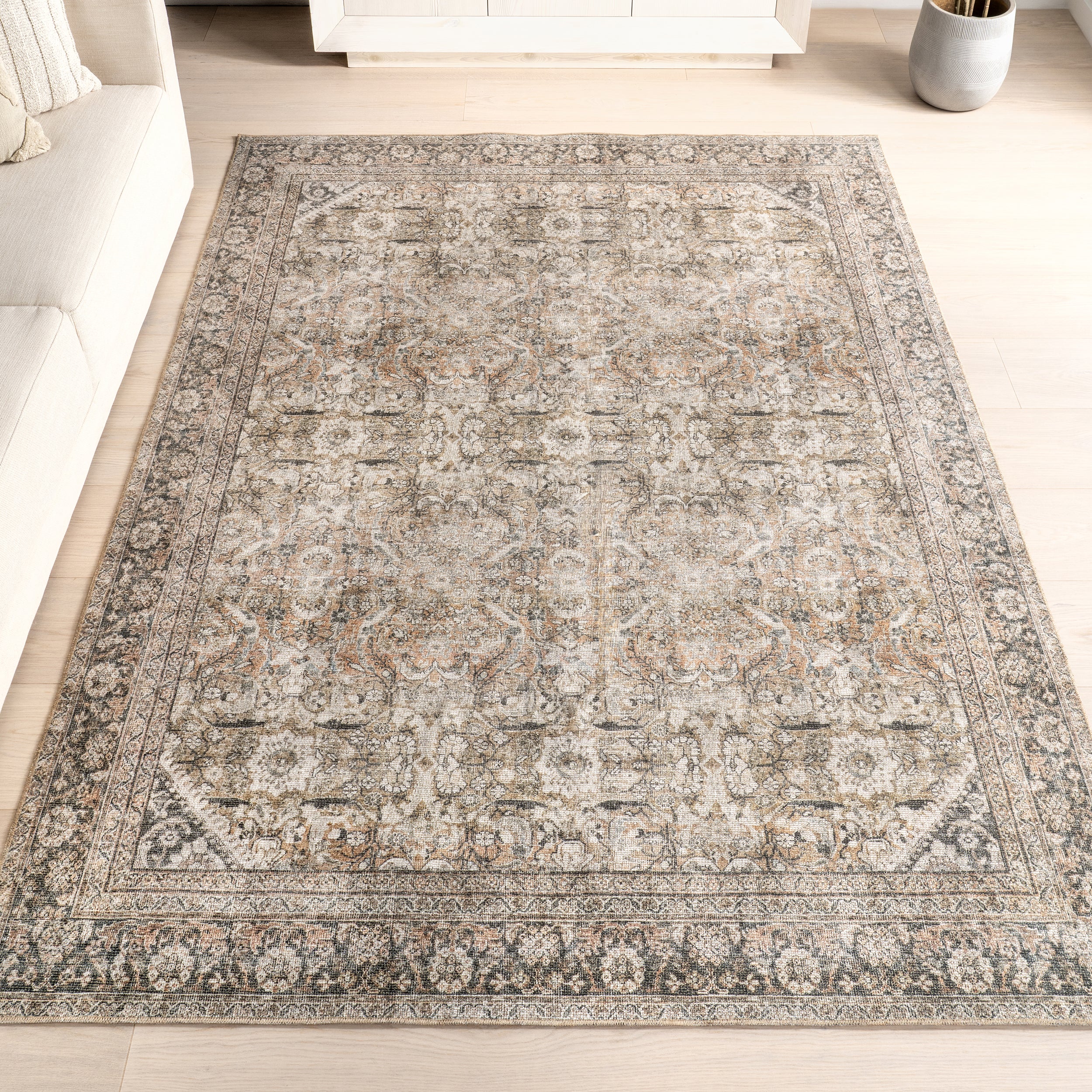 Hillstone Collection Deka Traditional Vintage Medallion Area Rug - Image 2