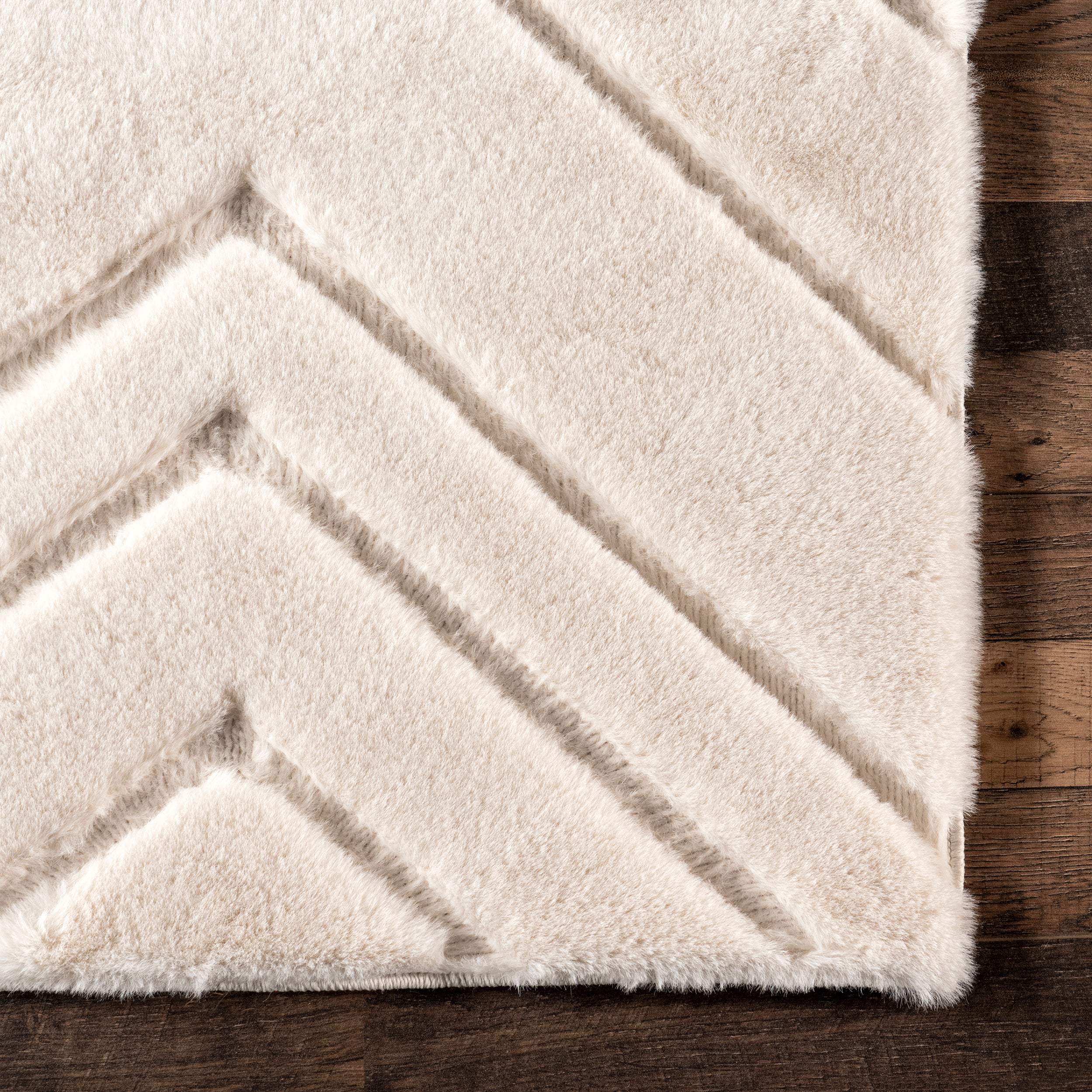 Chevron Faux Rabbit Machine Washable Area Rug - Image 5