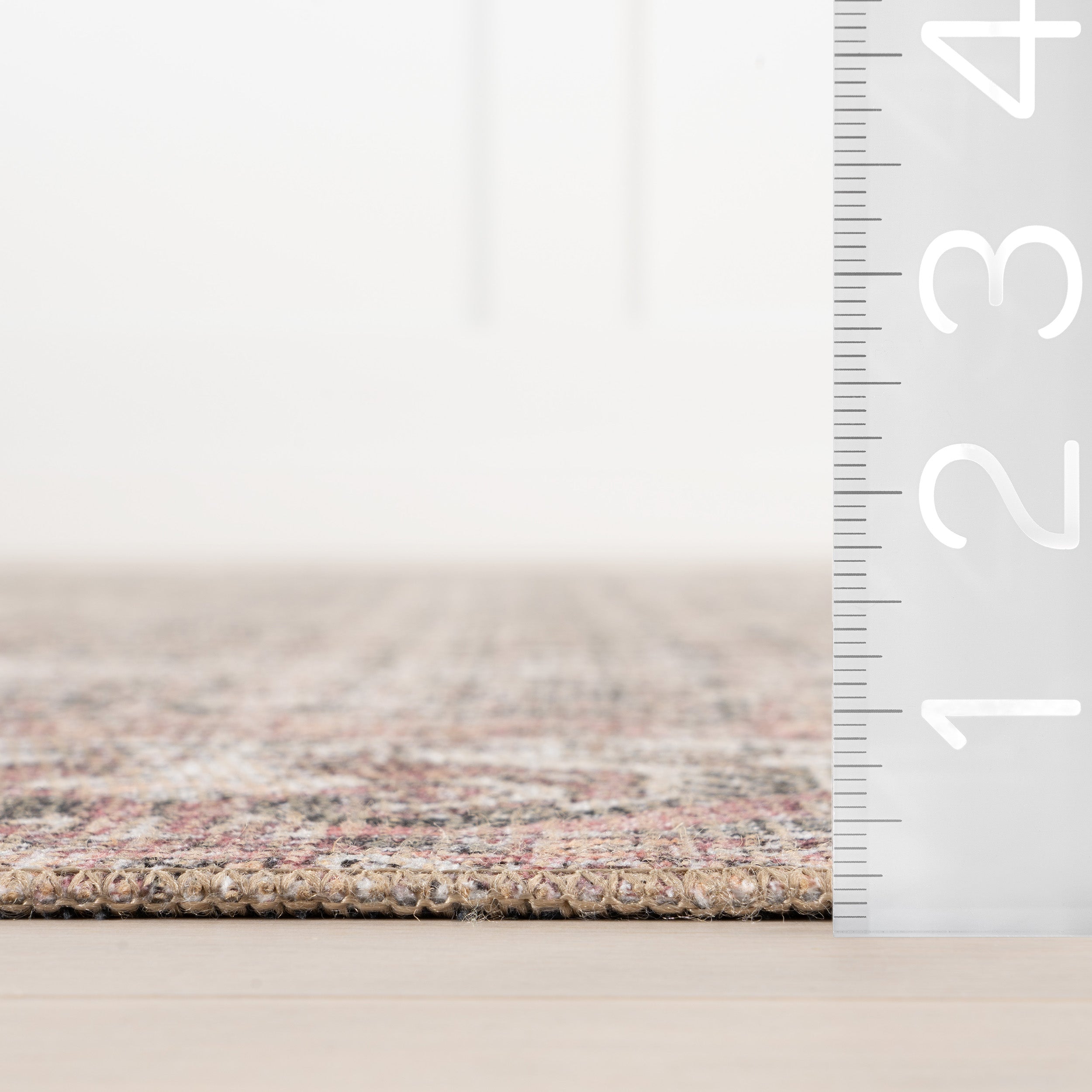 Hillstone Collection Marlowe Traditional Vintage Medallion Area Rug - Image 3