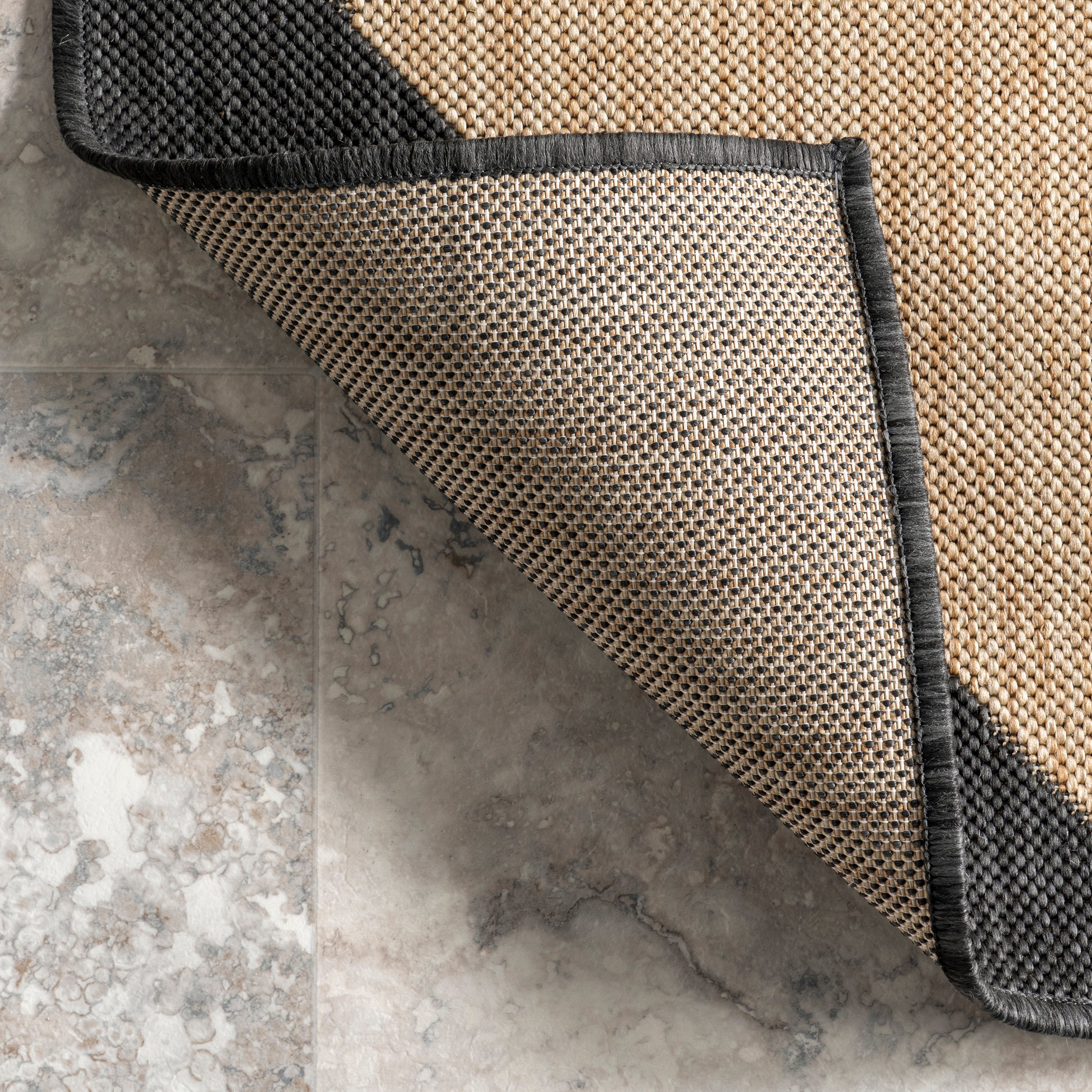 Loretta Transitional Diamond Indoor/Outdoor Area Rug - Image 16