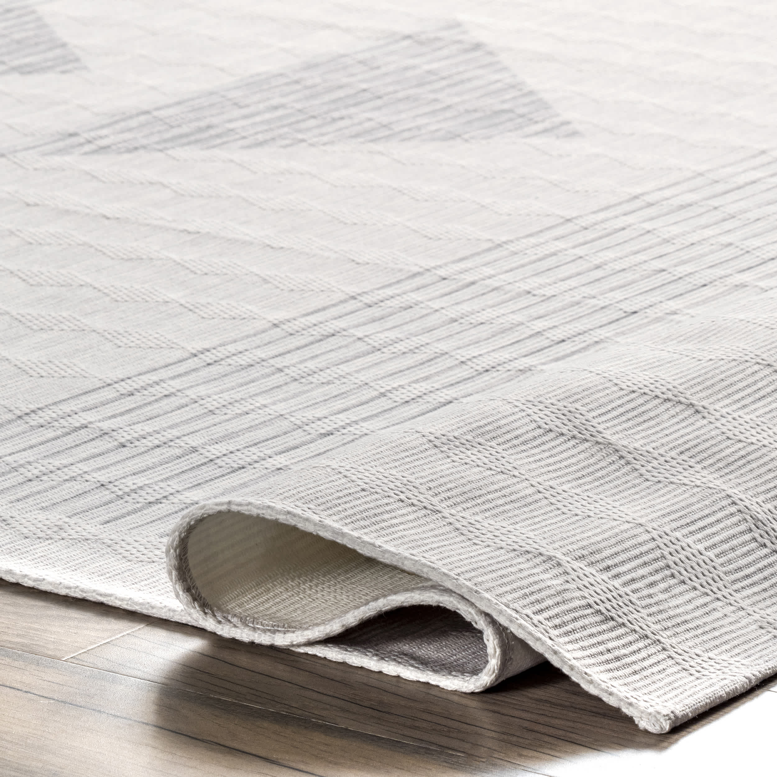 Rayna Washable Triangle Area Rug - Image 4