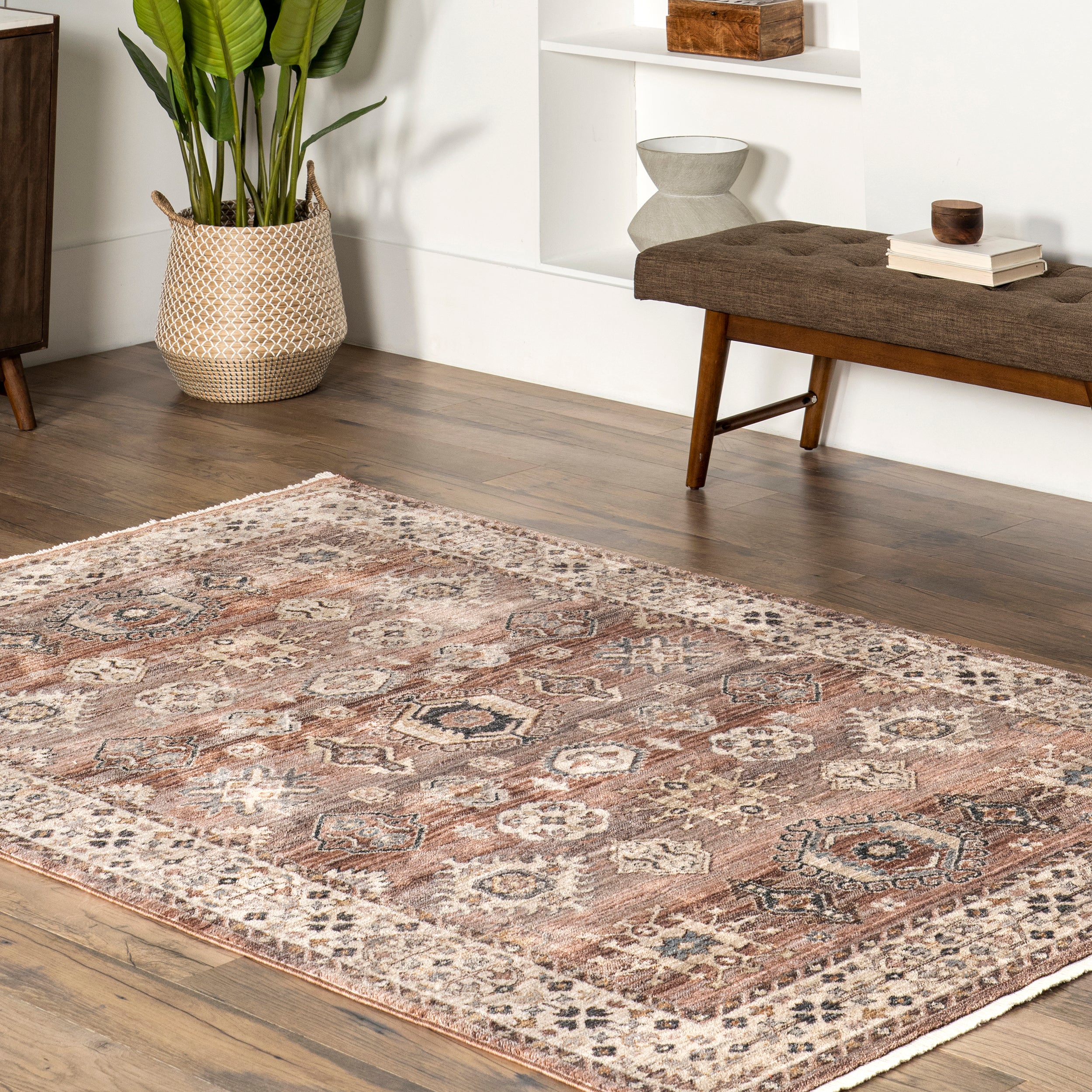 Kelsee Vintage Traditional Fringe Area Rug - Image 9