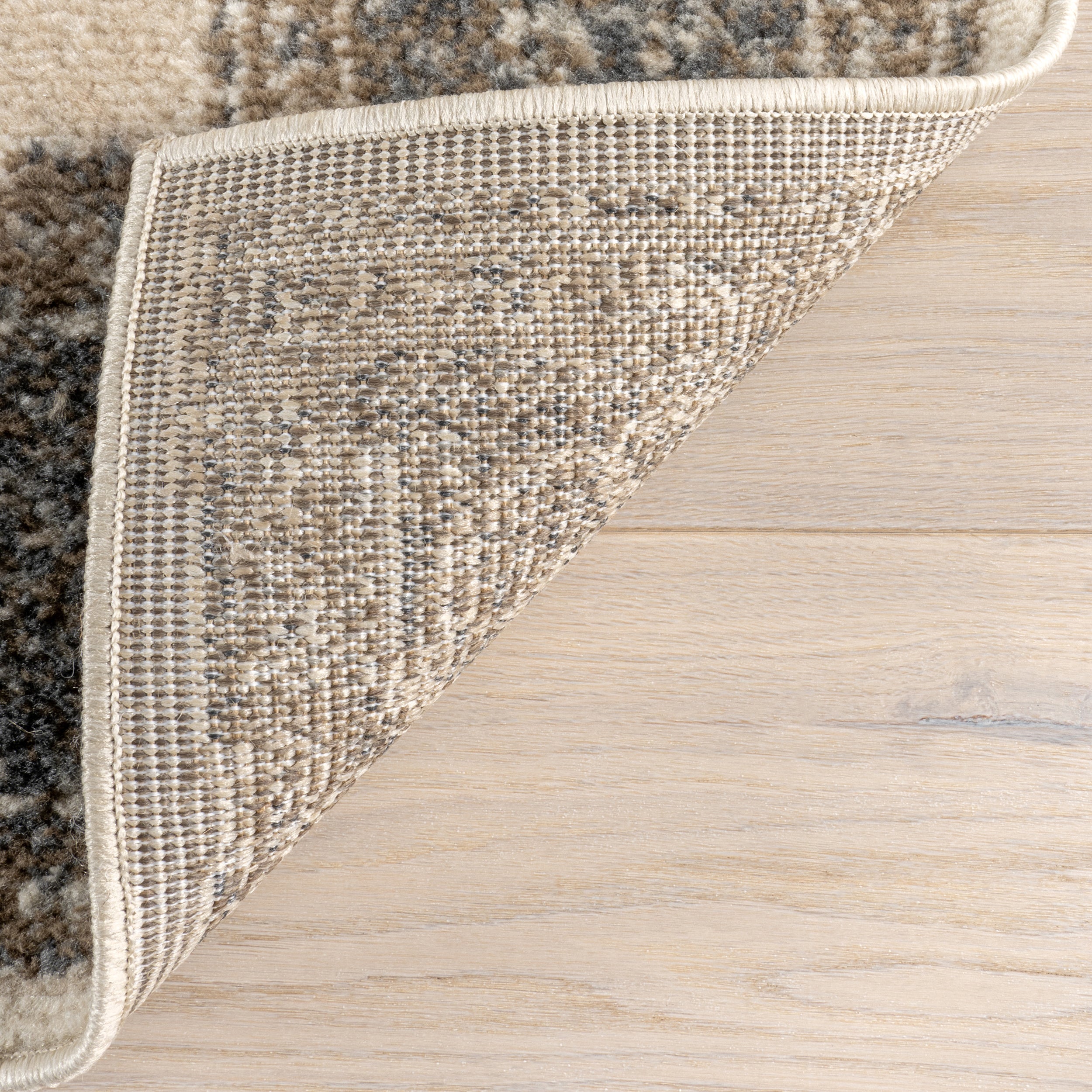 Jolie Traditional Medallion Area Rug - Image 8