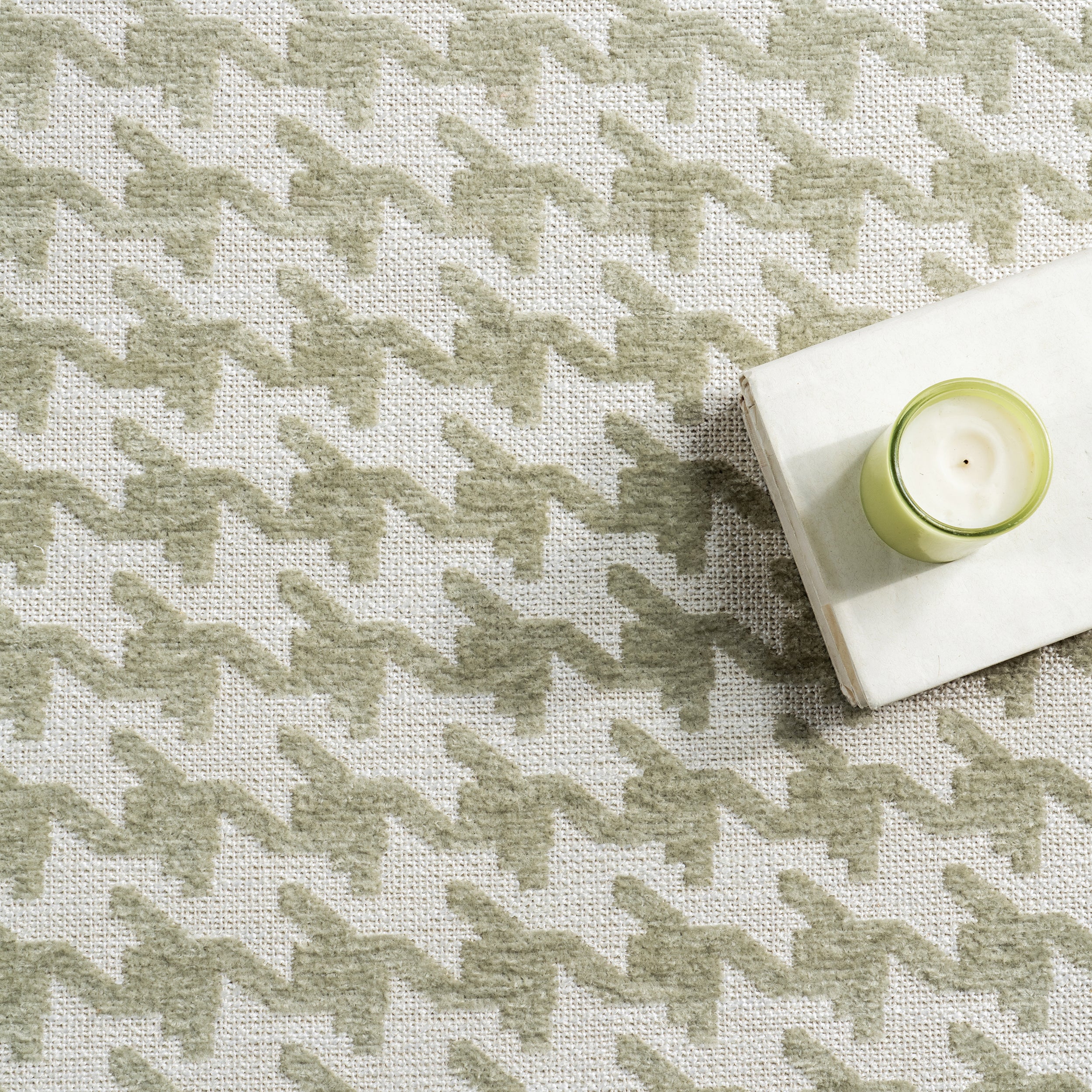 Iyla SuperiorWash Geometric Reversible Area Rug - Image 6