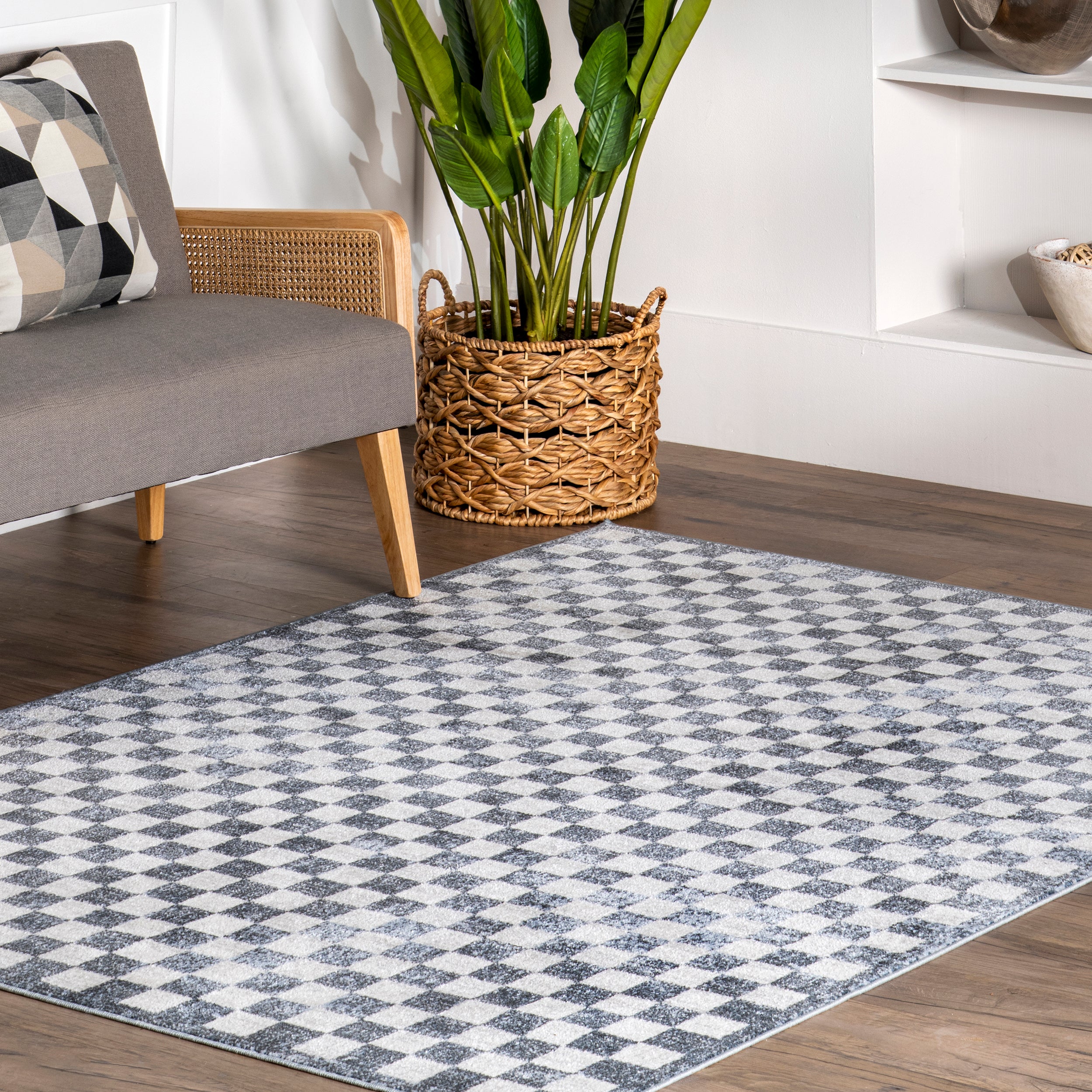 Ashanti Vintage Checkers Machine Washable Area Rug - Image 9