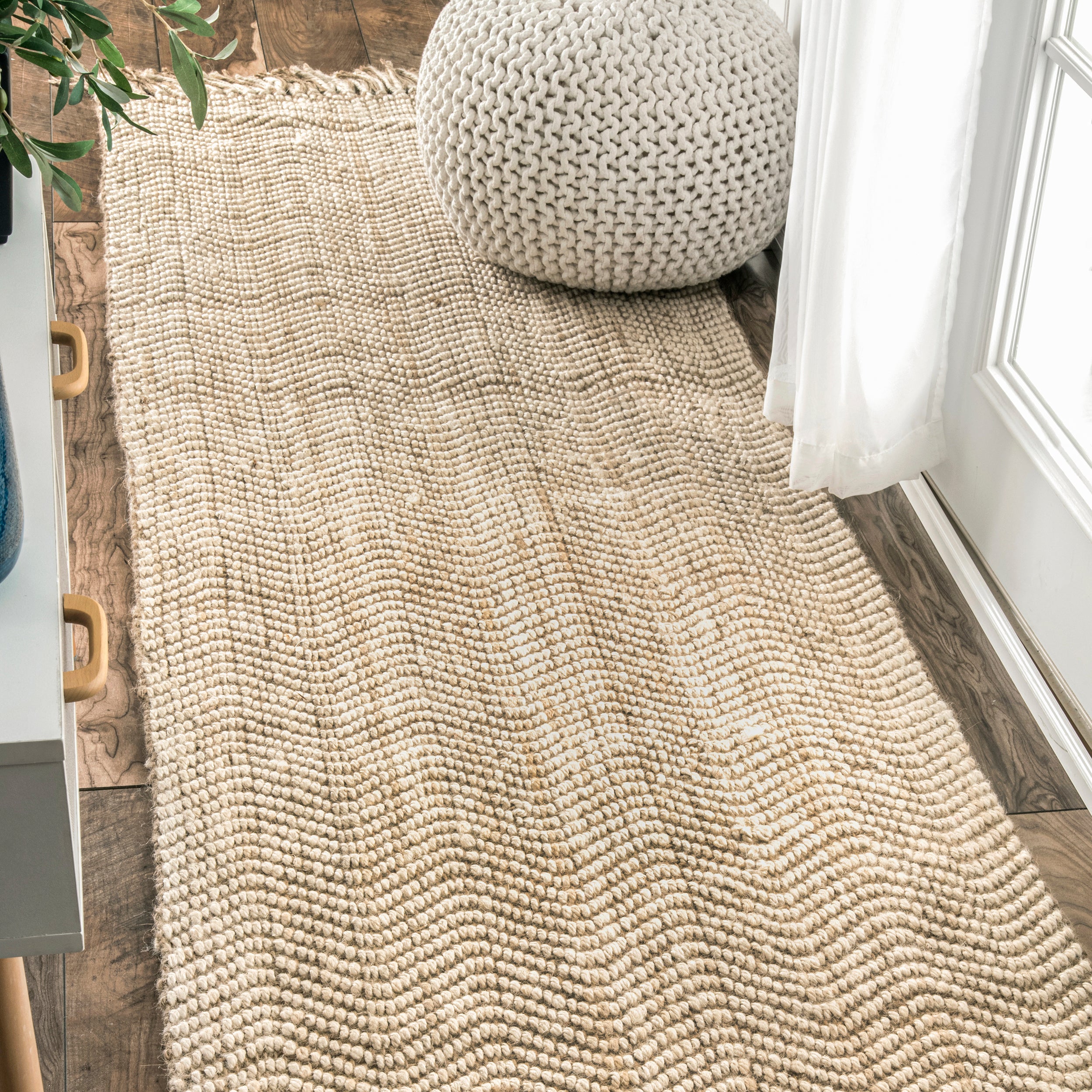 Don Chevron Jute Tasseled Area Rug - Image 10