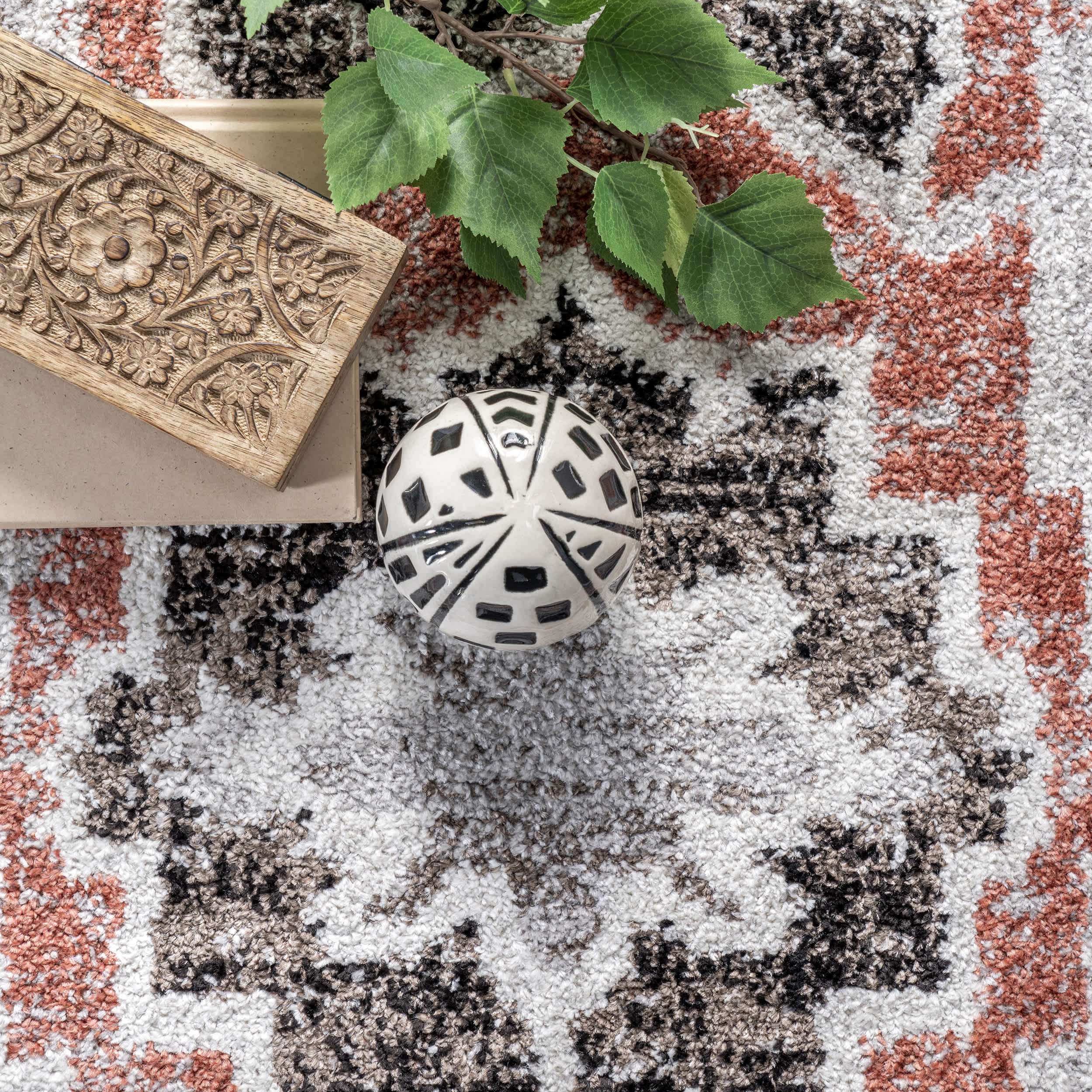 Deanna Distressed Traditional Medallion Cotton Blend Area Rug - Image 6