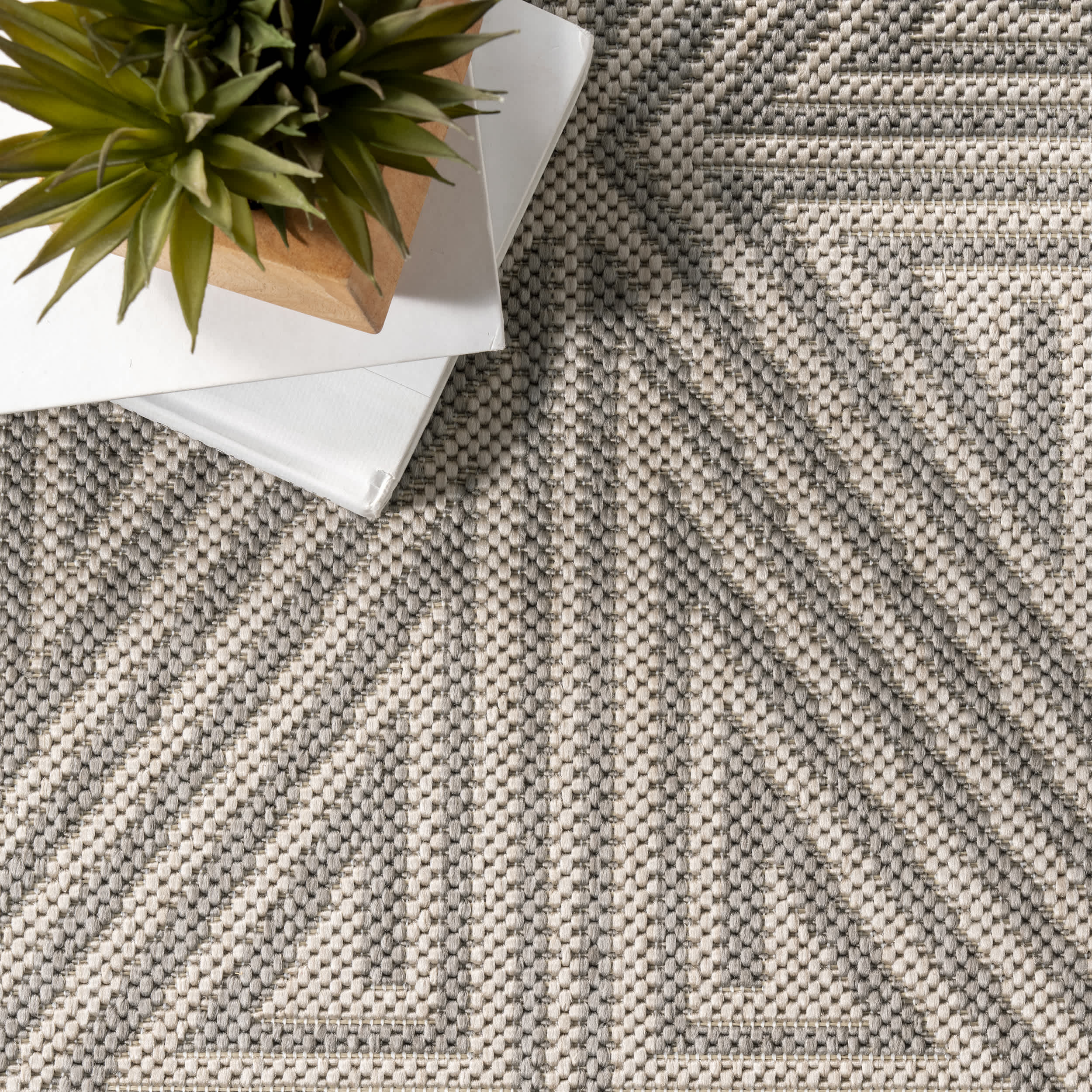 Harvey Abstract Trellis Indoor/Outdoor Area Rug - Image 15