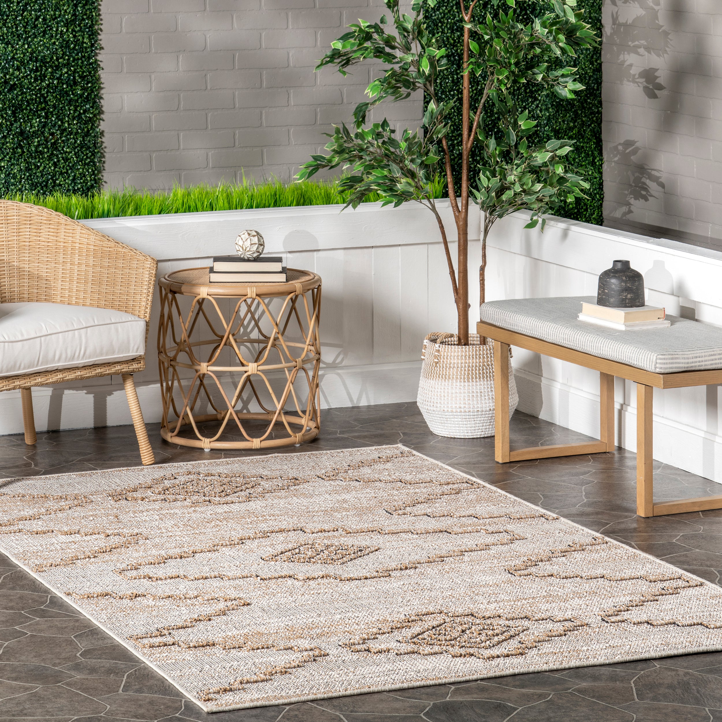 Izetta Southwestern High-Low Indoor/Outdoor Area Rug - Image 2