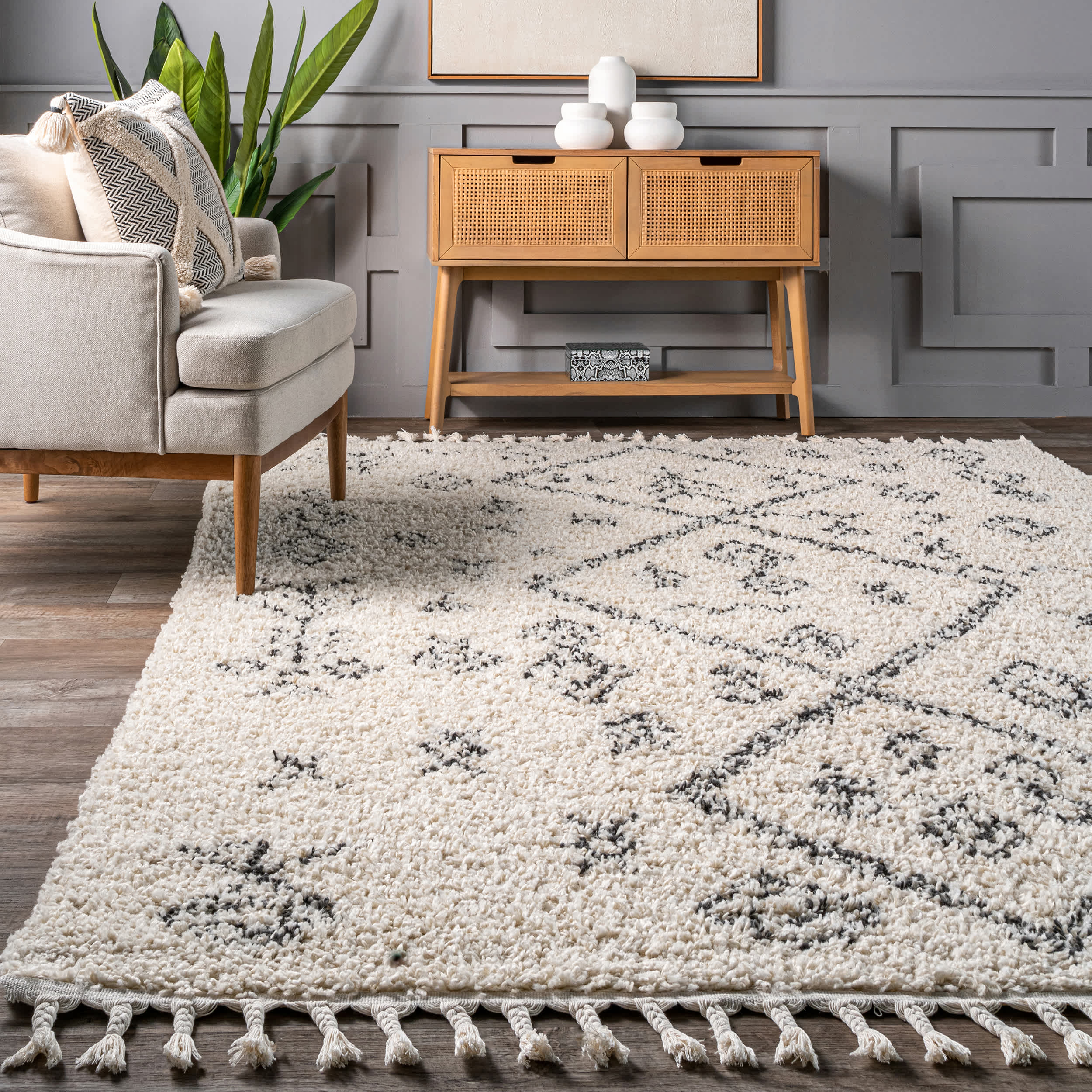 Kayla Moroccan Abstract Tassel Rug - Image 8