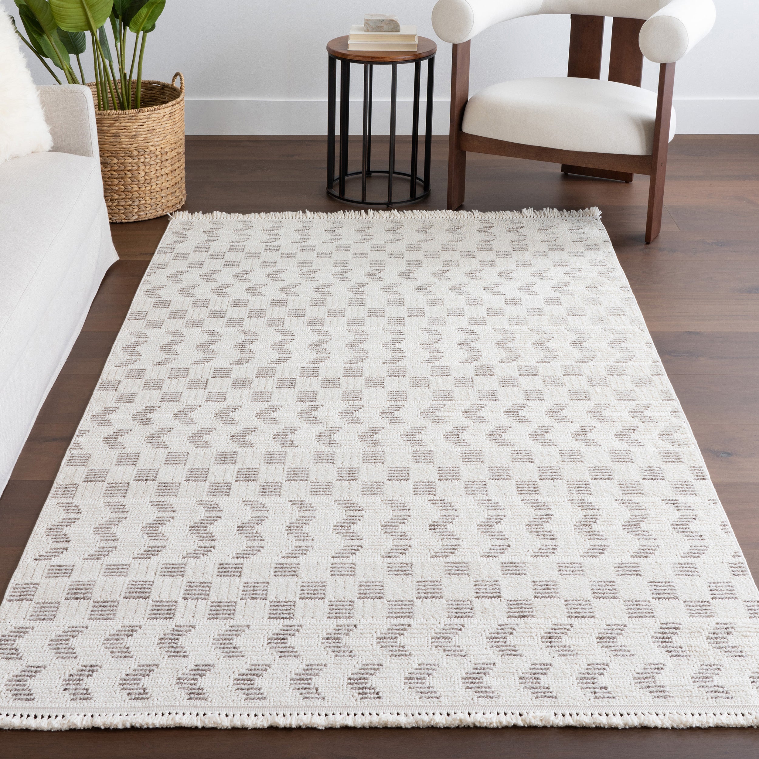 Allona Geometric Tassels Area Rug - Image 9