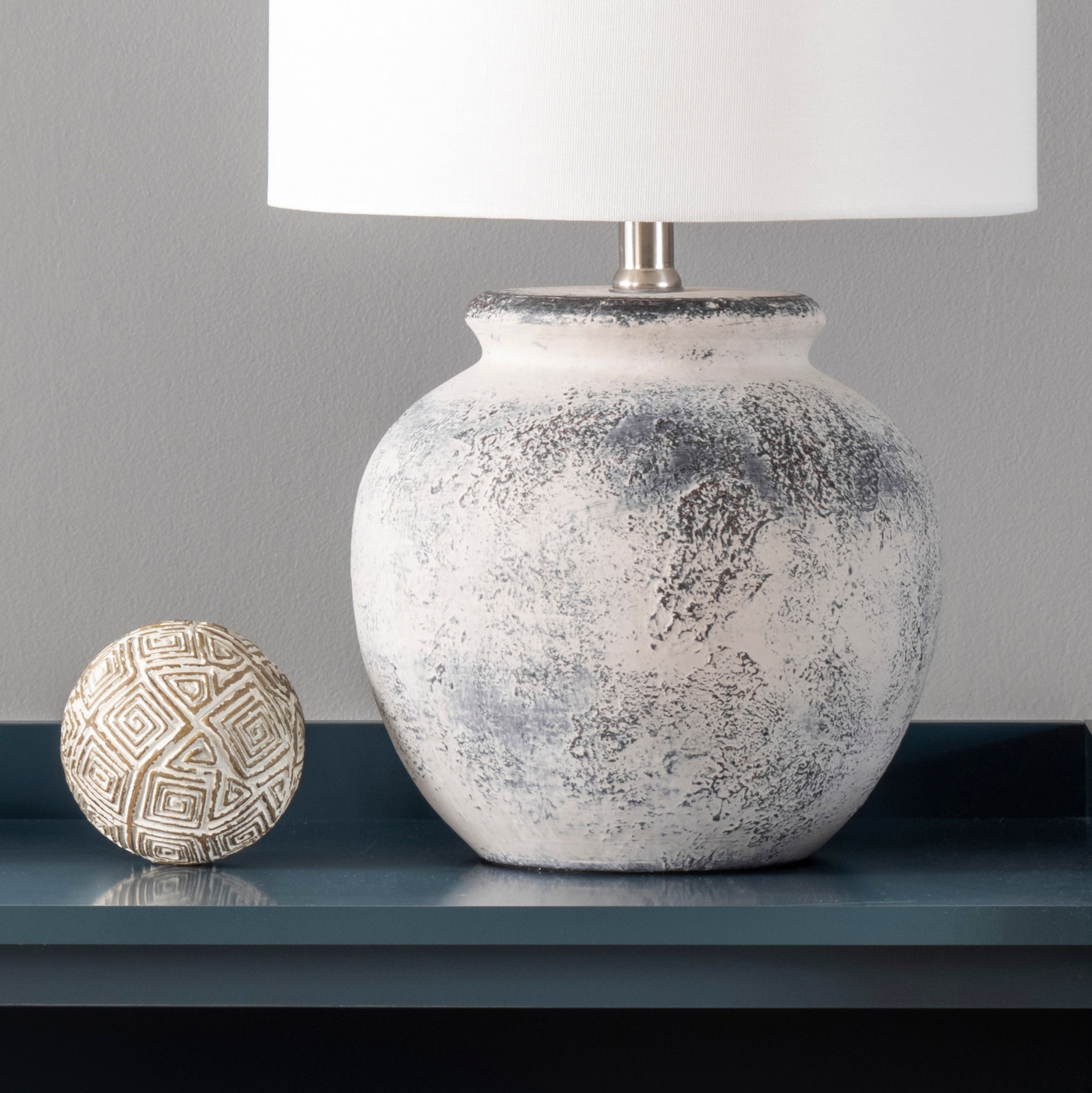 Hilma 22 Distressed Ceramic Table Lamp - Image 6