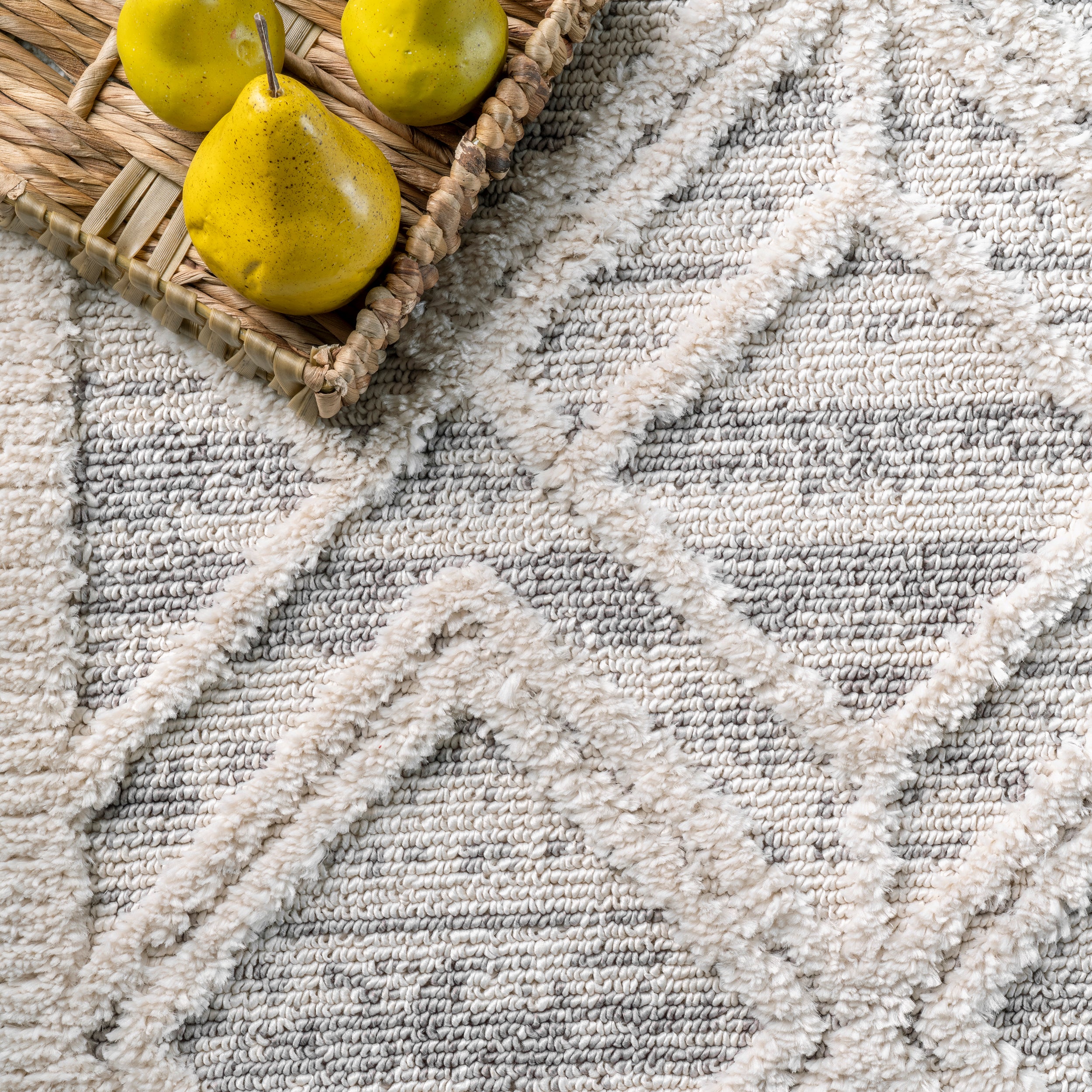 Ansley Moroccan Lattice Tassel Area Rug - Image 16