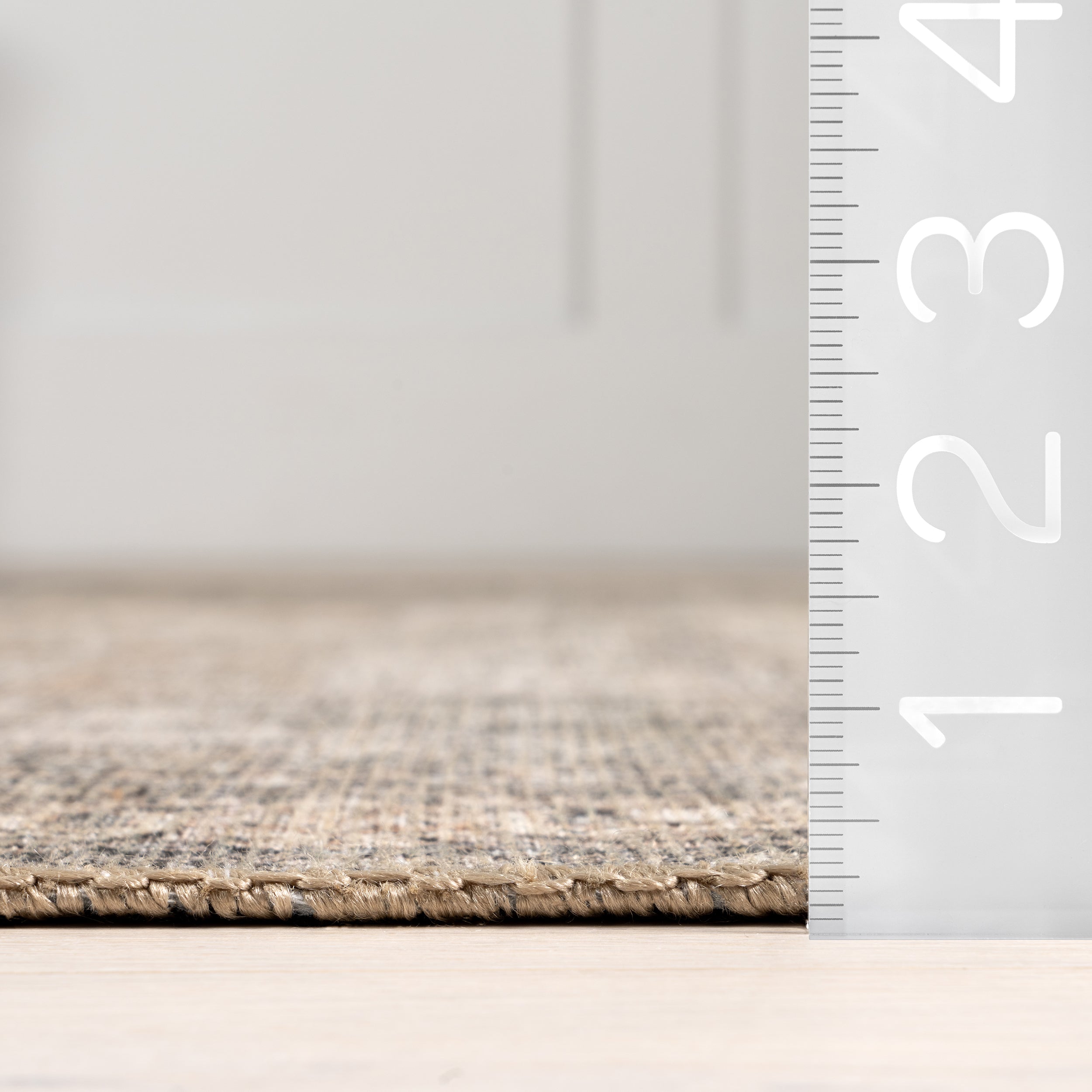 Hillstone Collection Aether Traditional Vintage Medallion Area Rug - Image 3