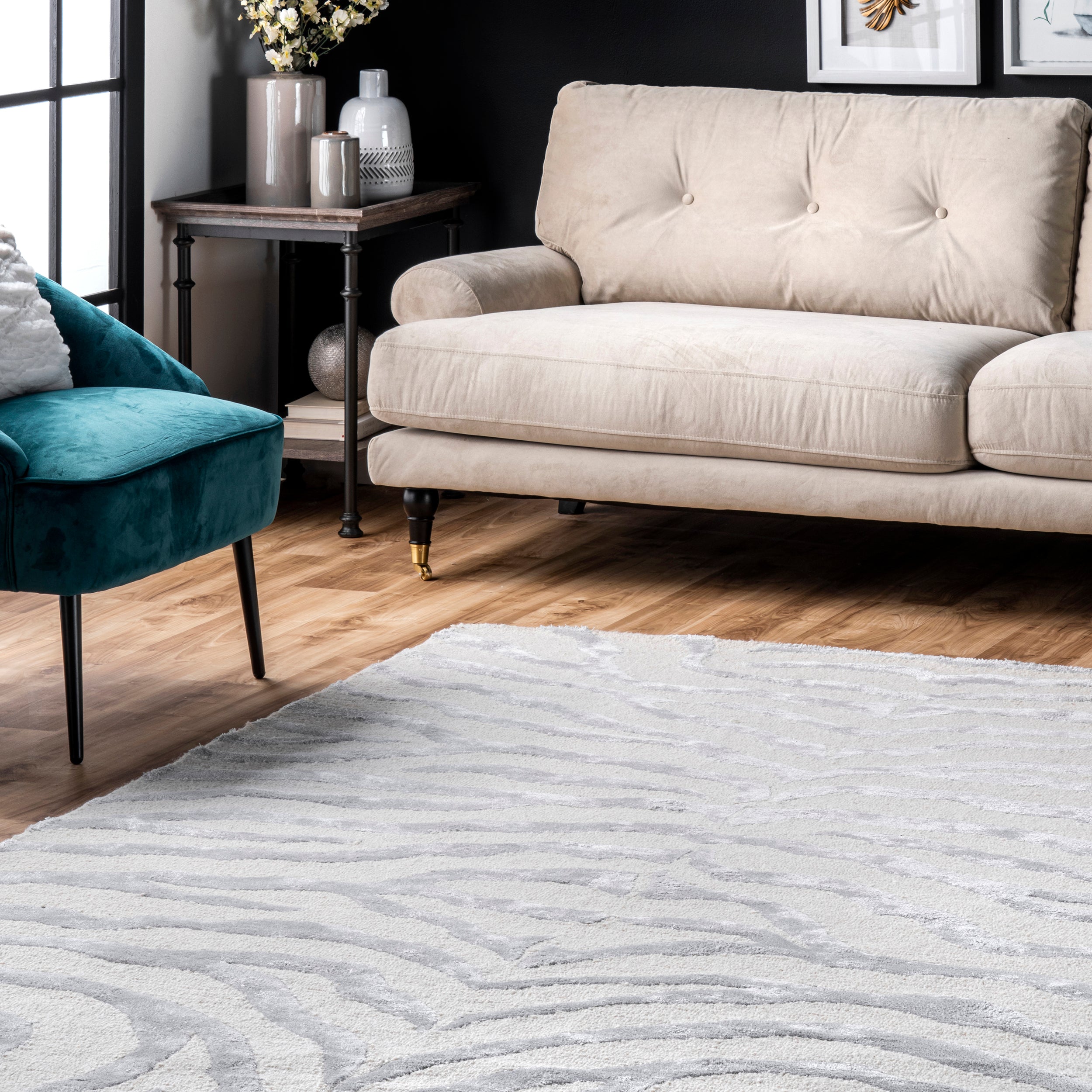 Hand Tufted Plush Zebra Area Rug - Image 9