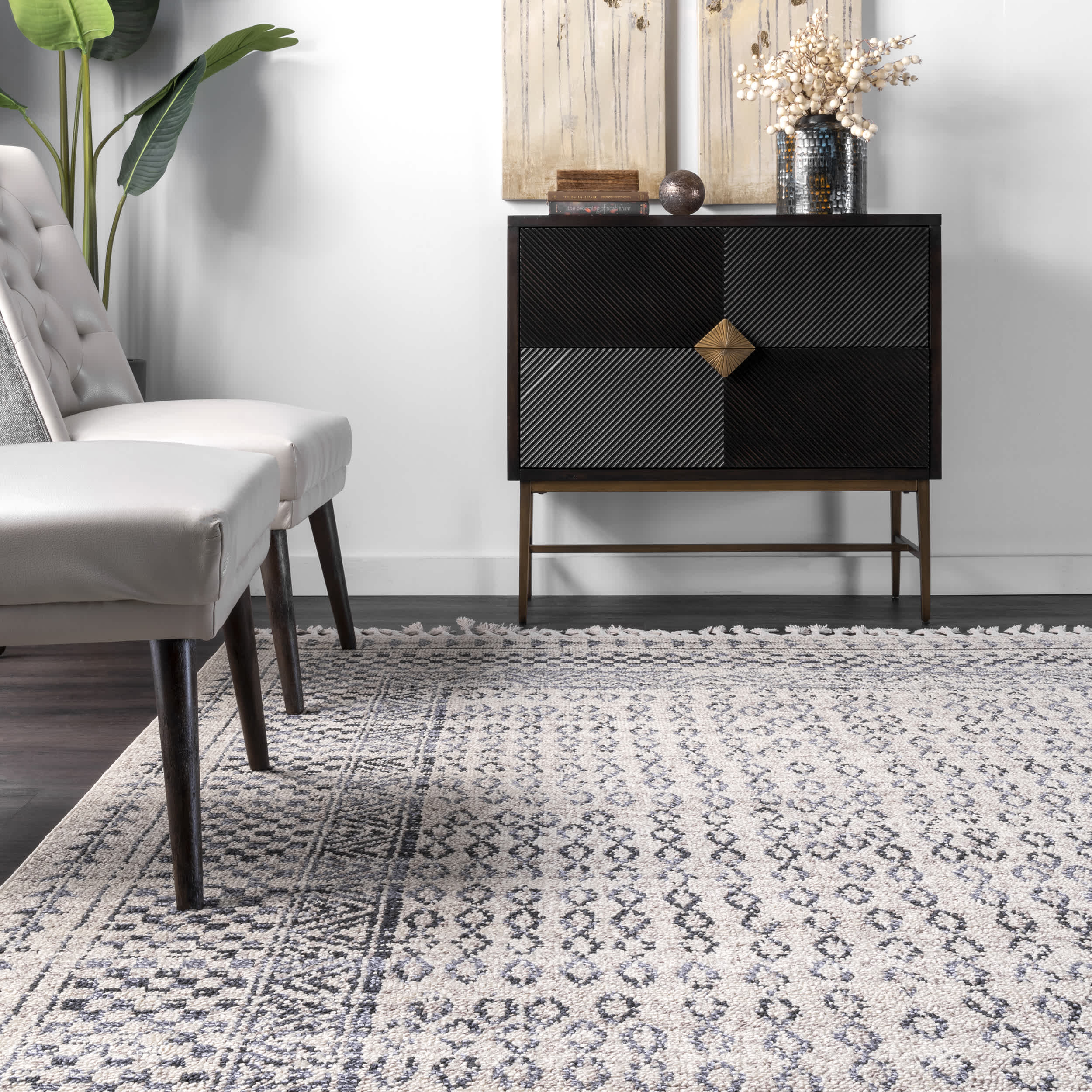 Claudia Diamond Tassel Area Rug - Image 8
