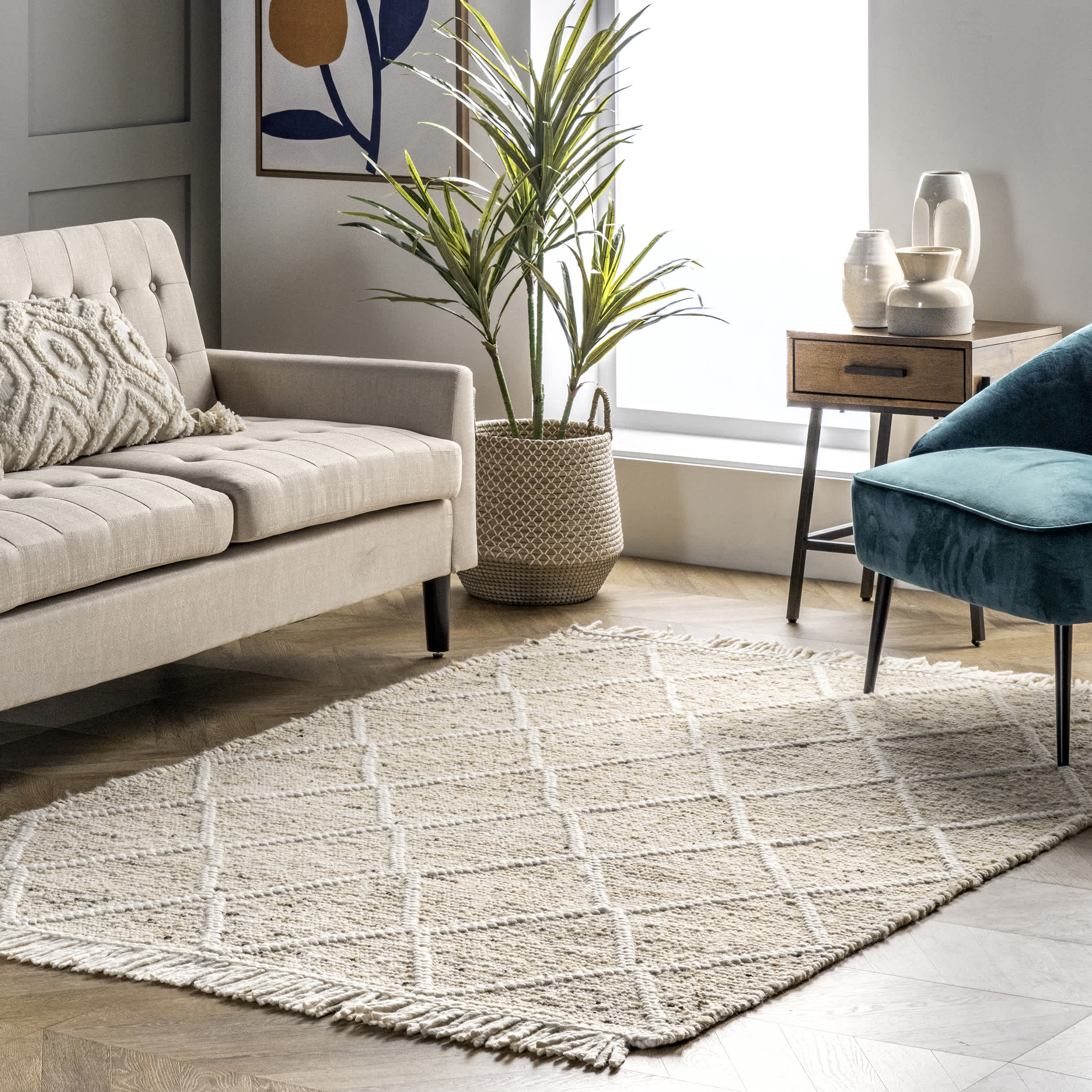 Brooklyn Textured Trellis Wool Fringe Area Rug - Image 2