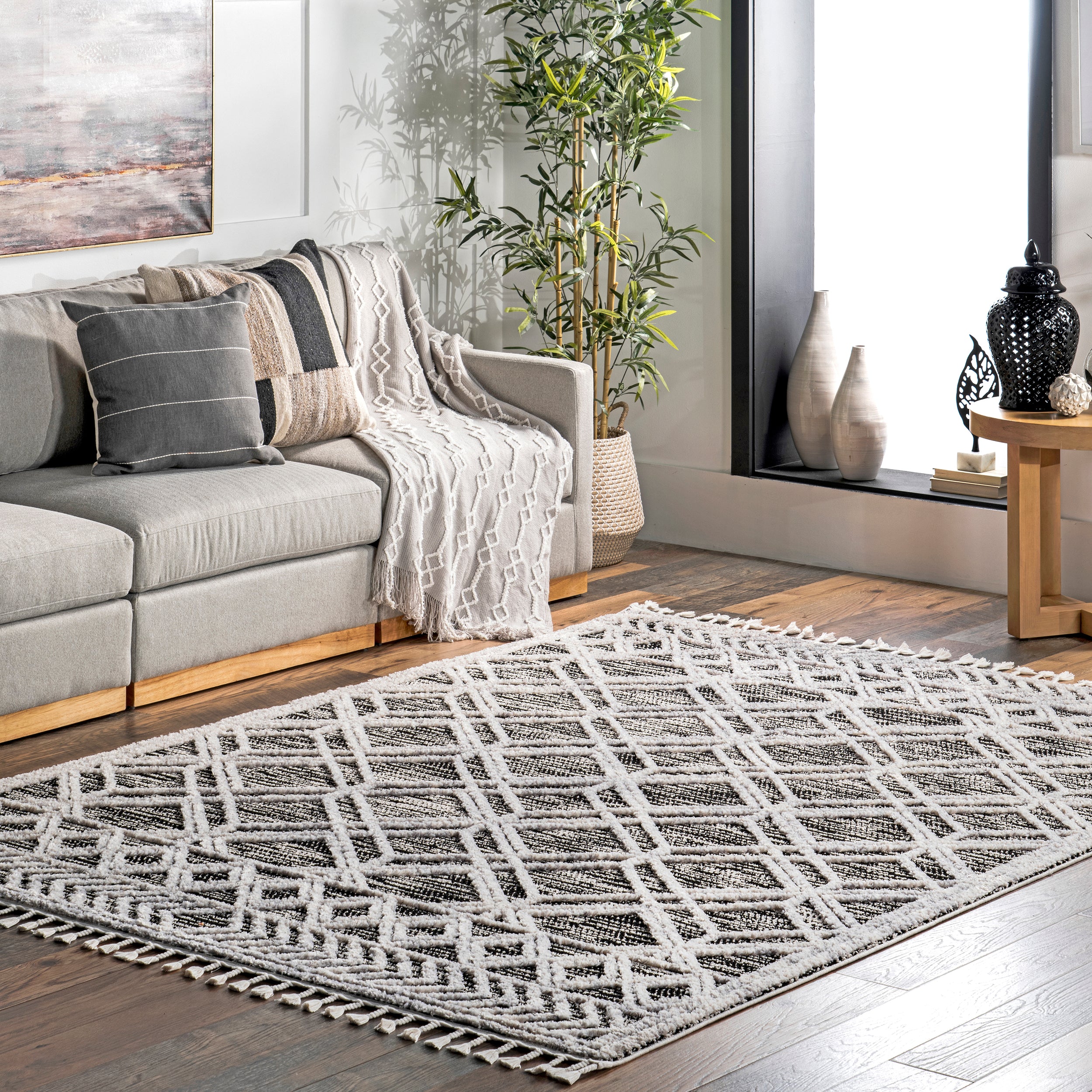 Ansley Moroccan Lattice Tassel Area Rug - Image 2