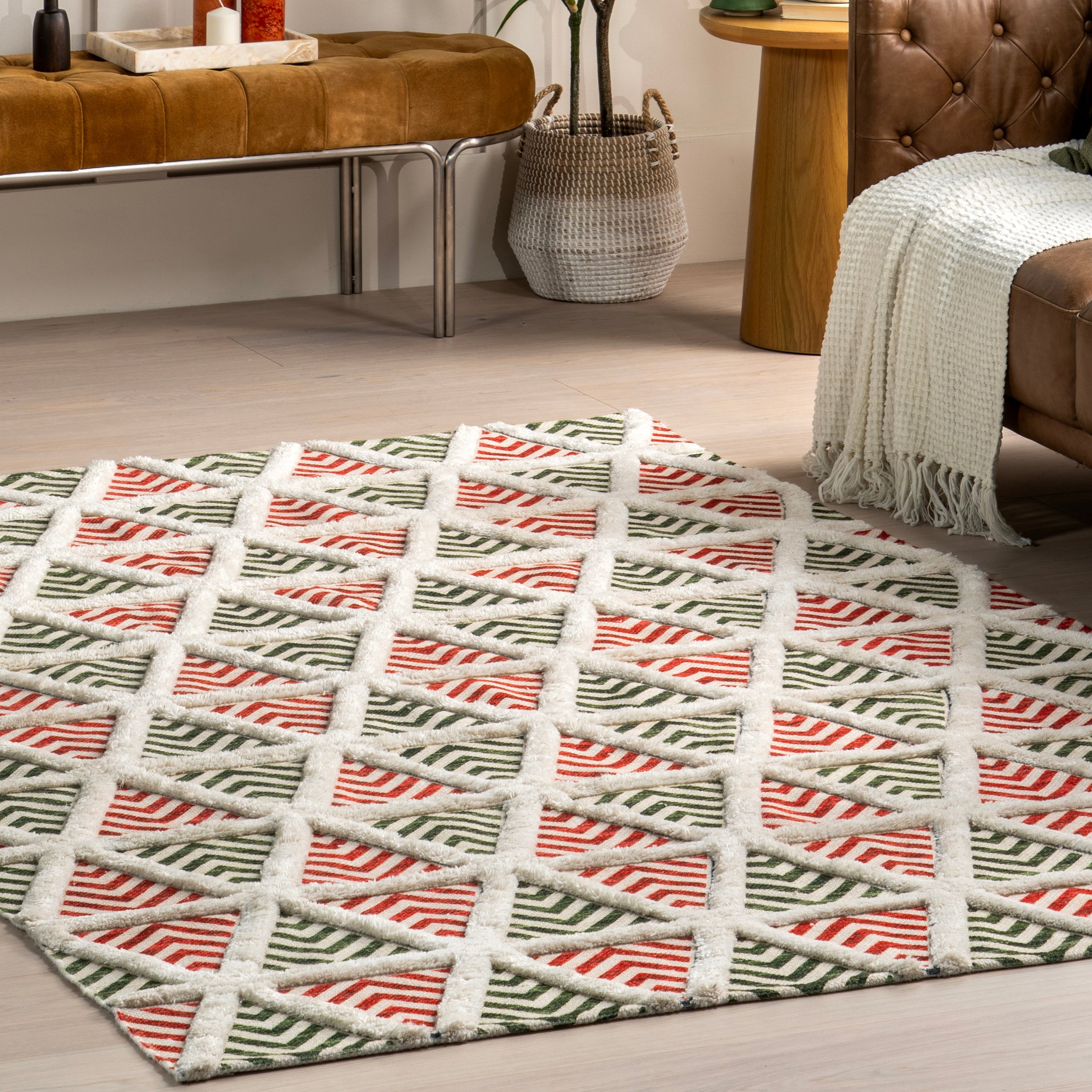 Raleigh High-Low Holiday Geometric Area Rug - Image 9