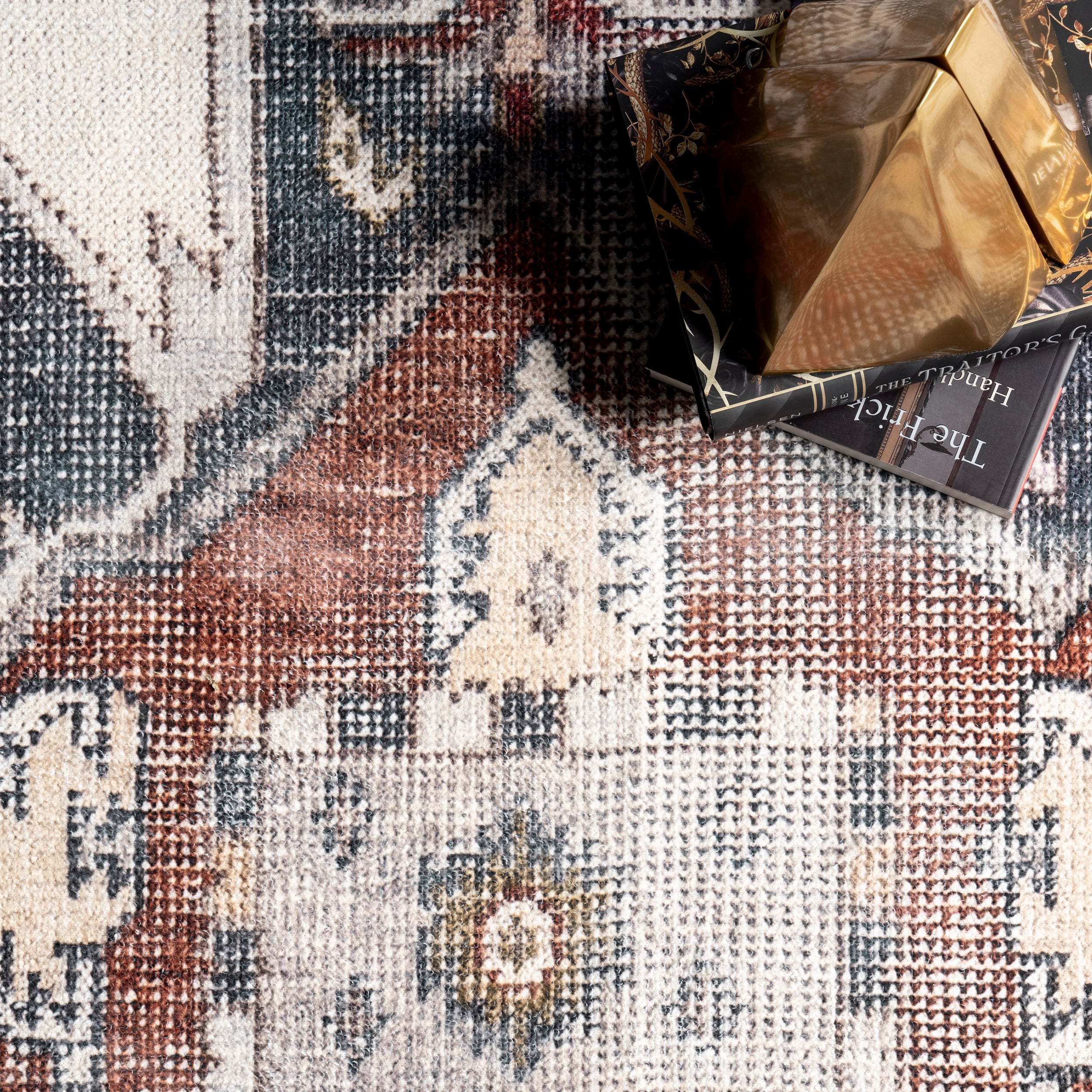 Mali Machine Washable Traditional Medallion Area Rug - Image 6