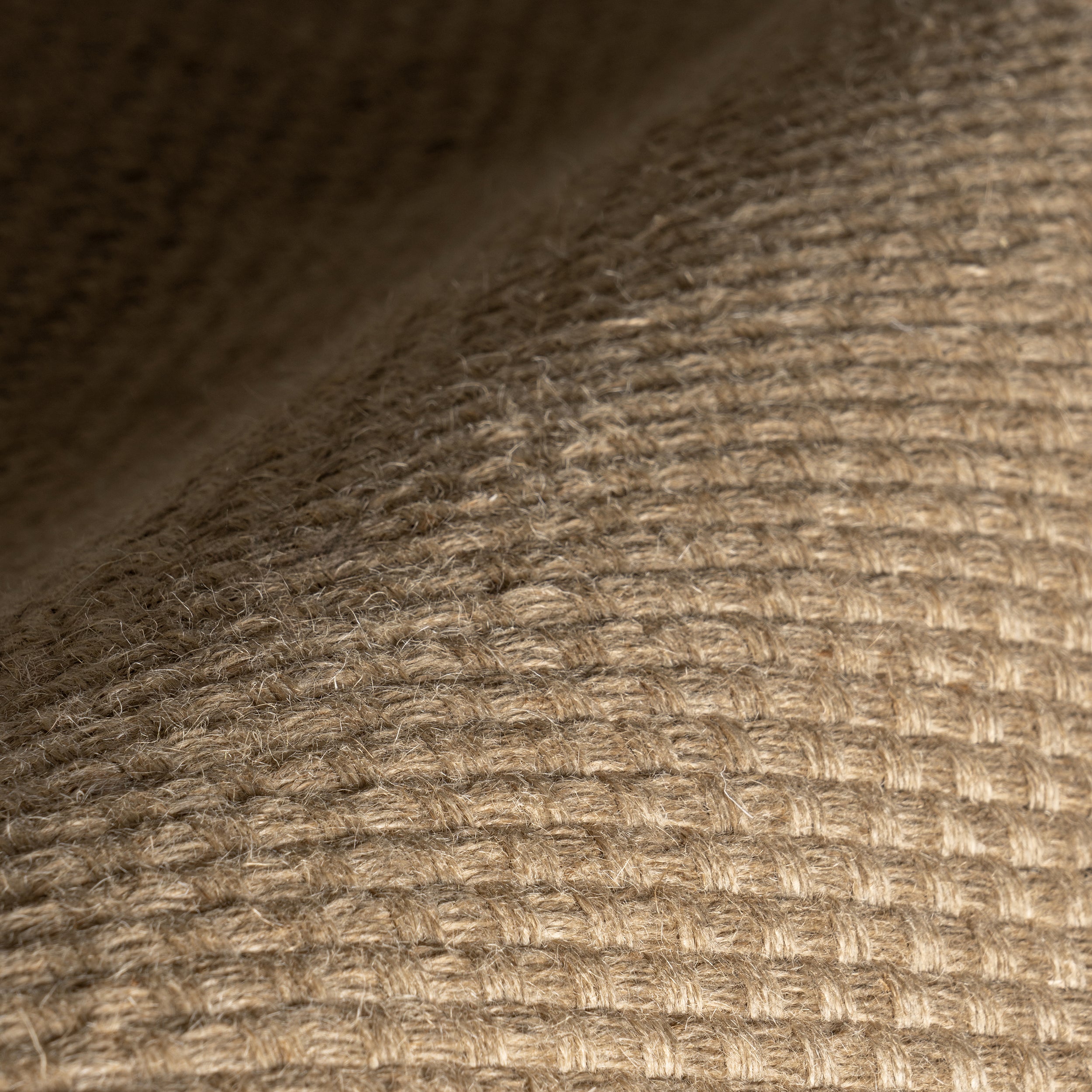 Ainara Solid Handmade Jute Area Rug - Image 5