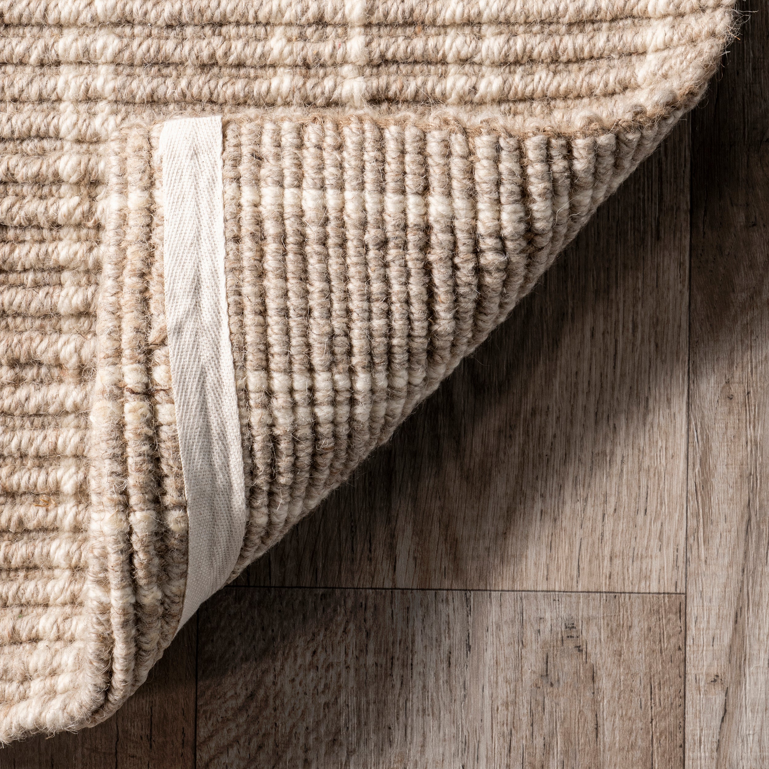 Jolinn Farmhouse Wool and Jute Area Rug - Image 7
