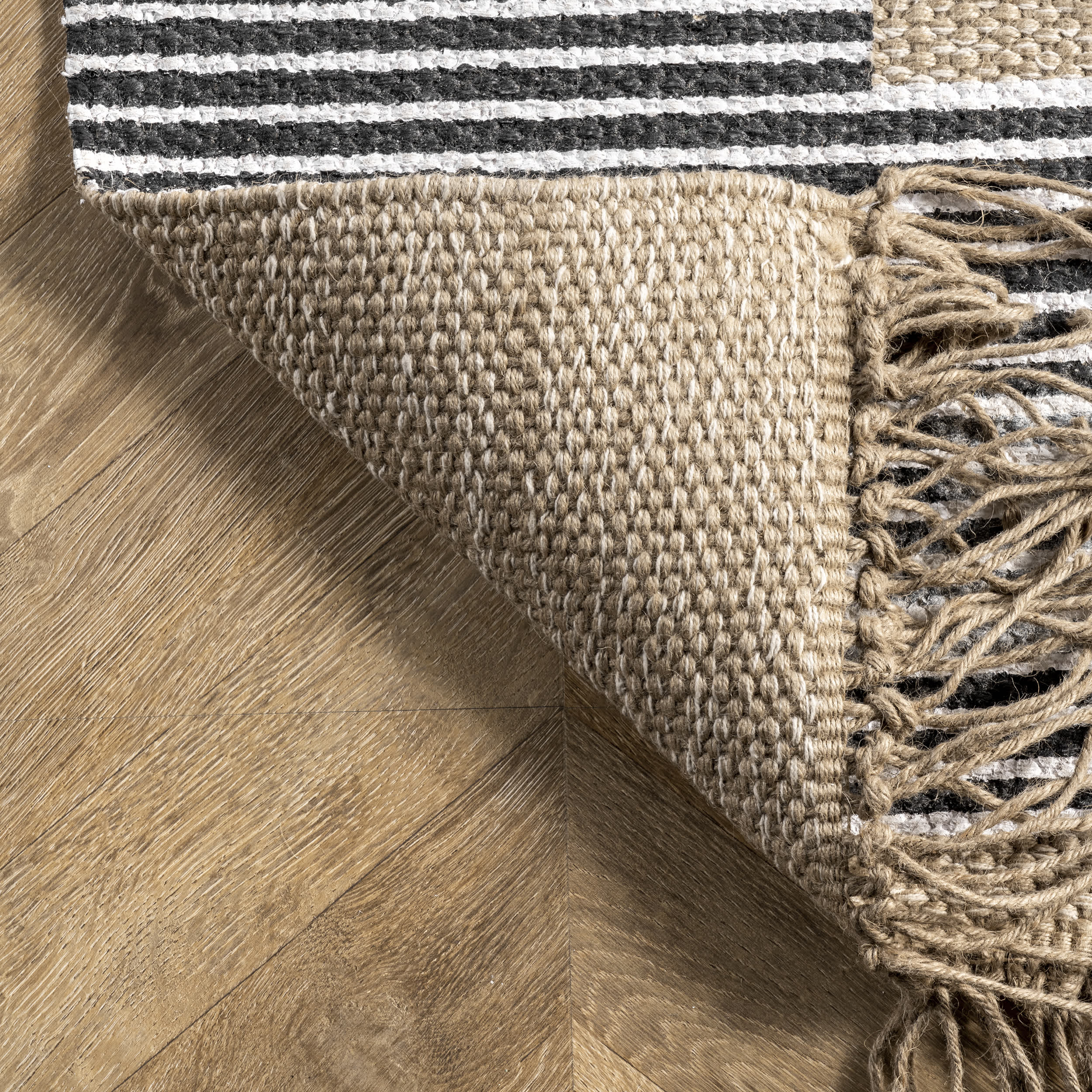 Vida Hand Woven Abstract Jute Tassel Area Rug - Image 7