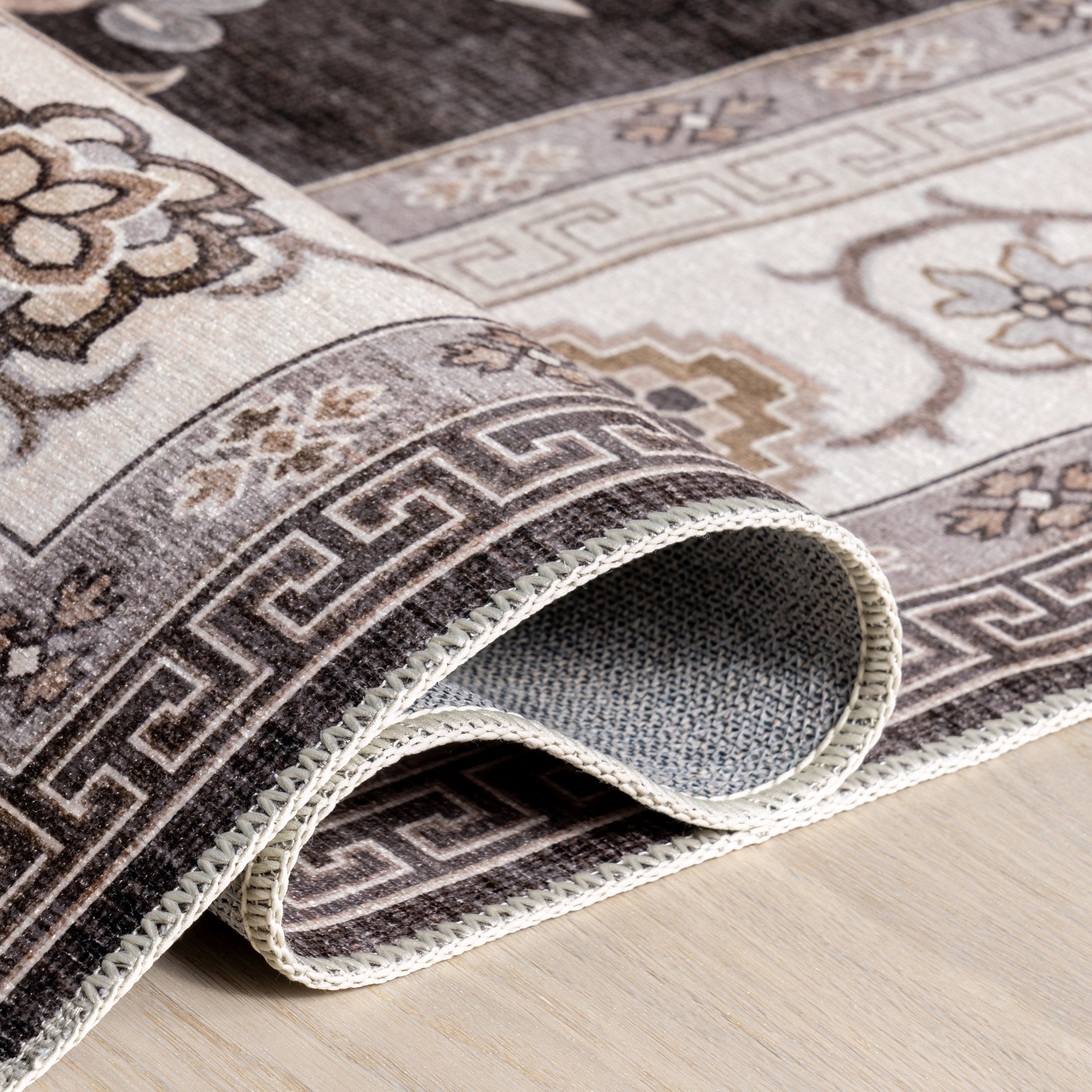 Verity SplashGuard Traditional Medallion Machine Washable Area Rug - Image 22