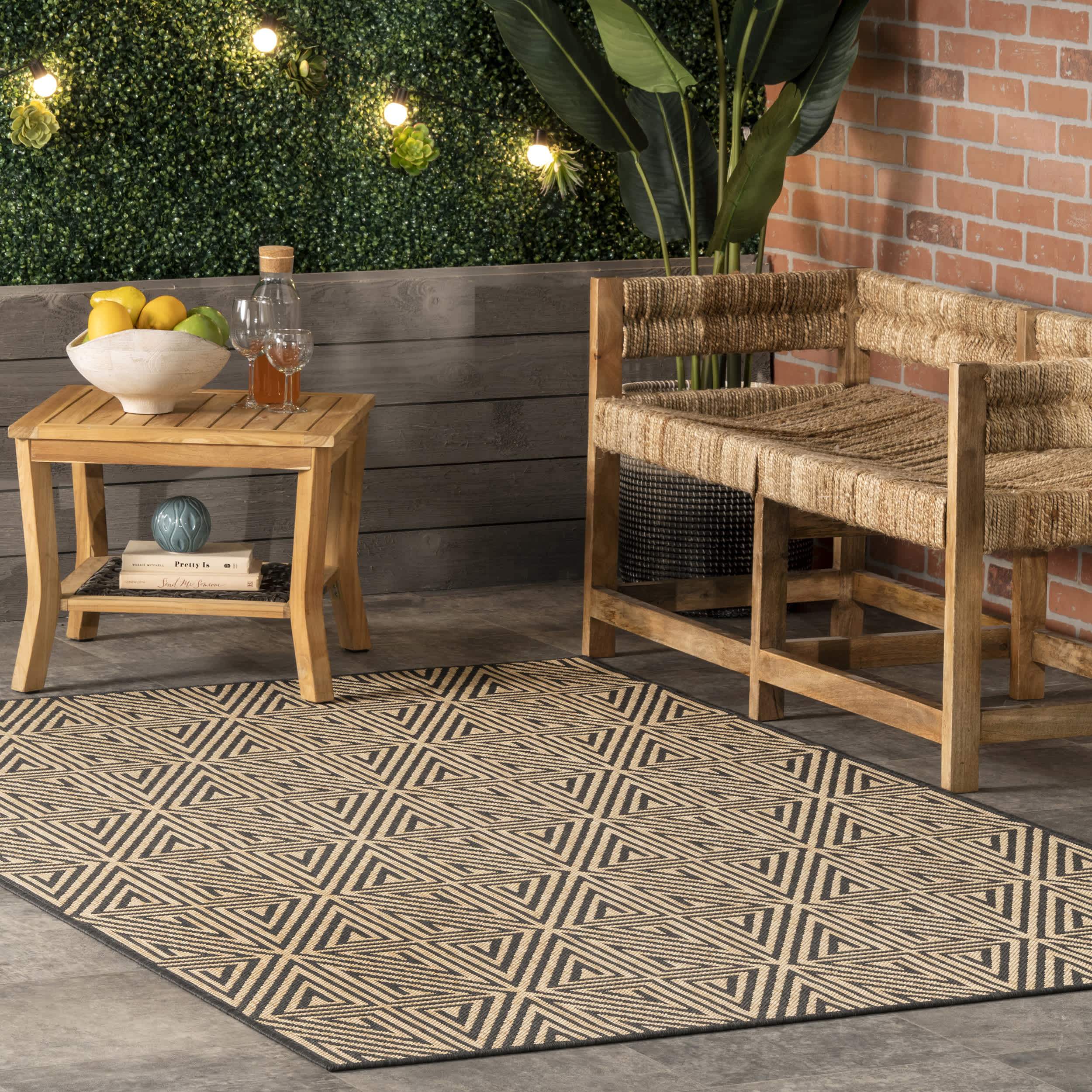 Harvey Abstract Trellis Indoor/Outdoor Area Rug - Image 2
