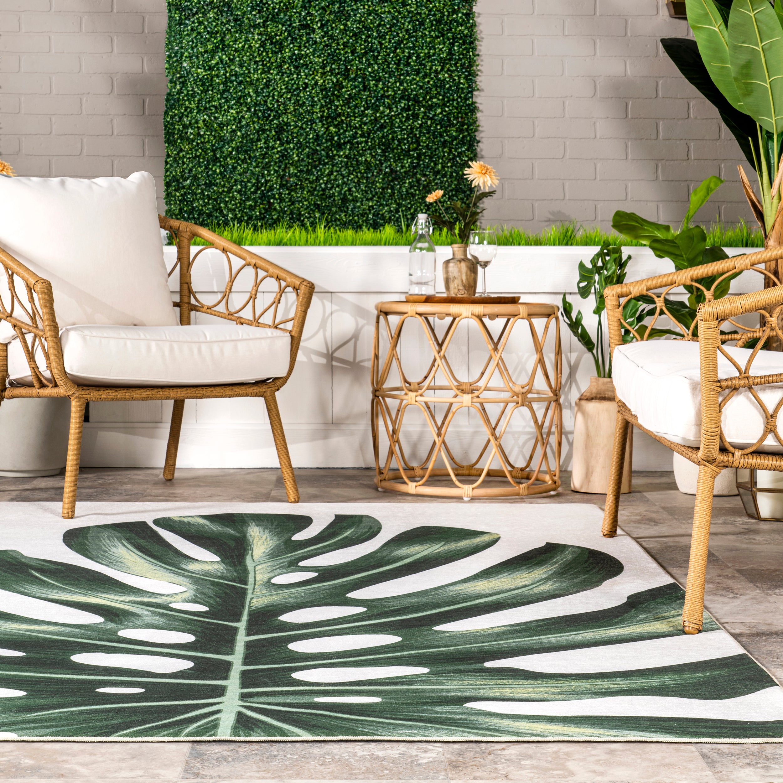 Taka Palm Indoor/Outdoor Machine Washable Area Rug - Image 8