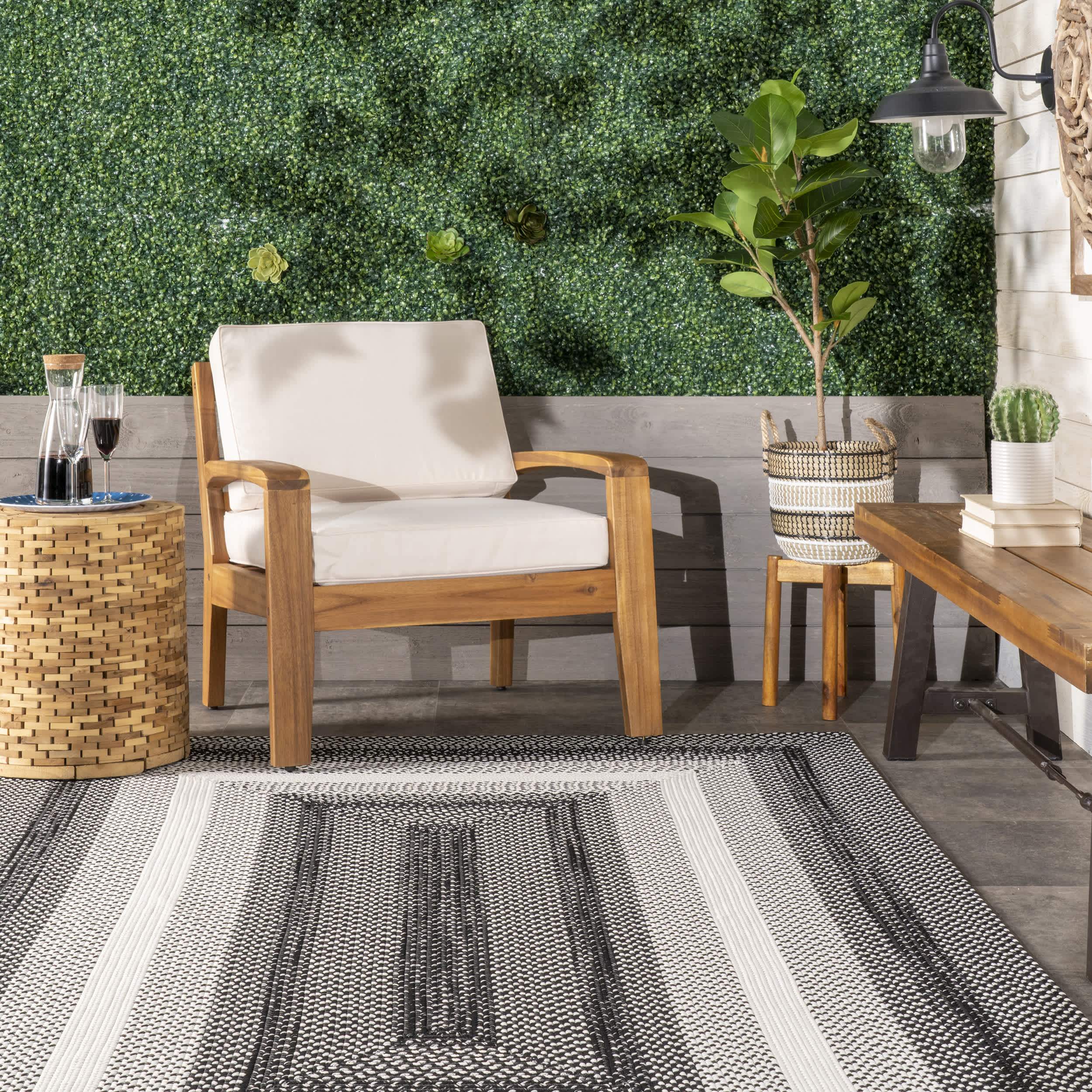 Kaila Ombre Bordered Indoor/Outdoor Area Rug - Image 8