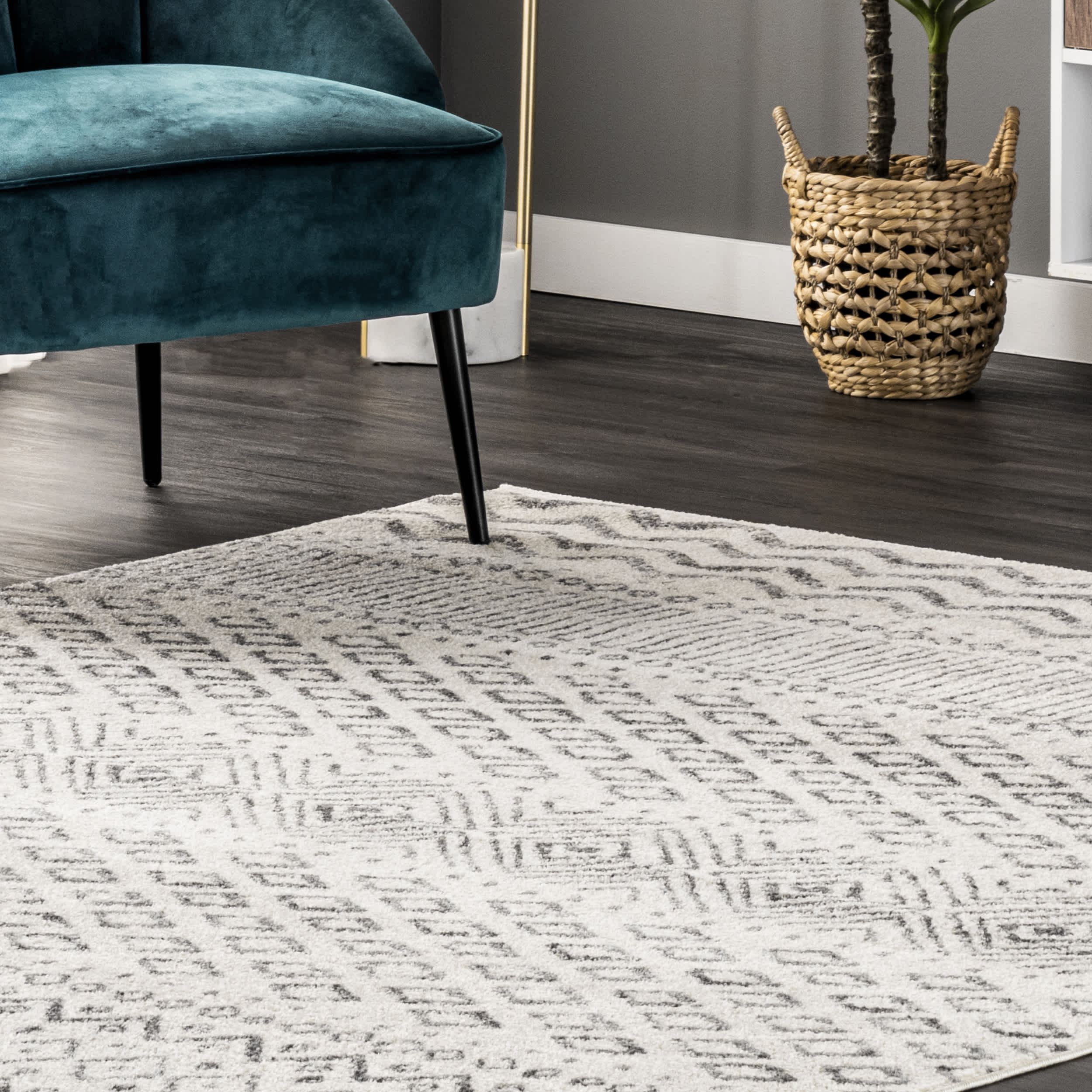 Evelyn Geometric Stripes Area Rug - Image 9