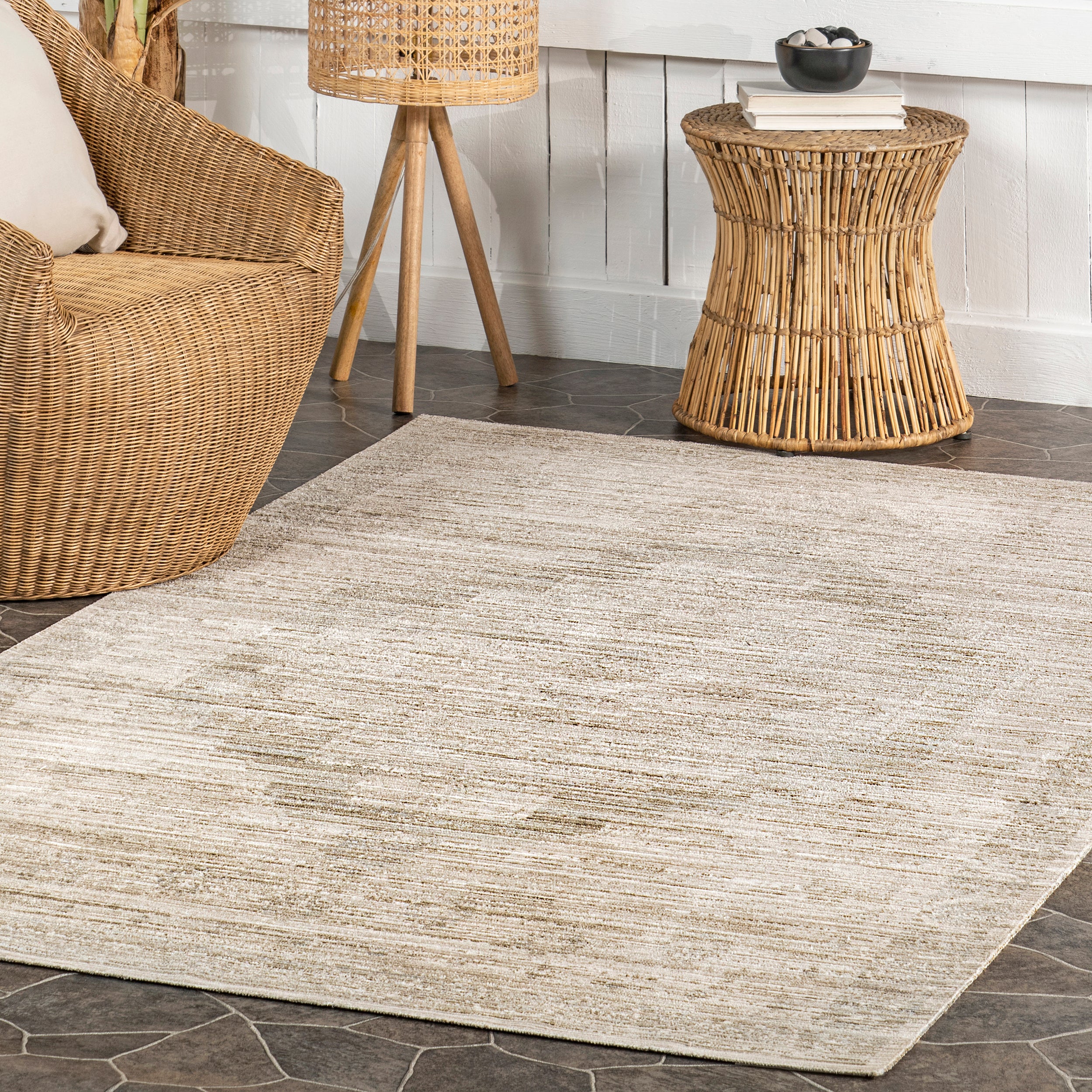 Lotus Vintage Machine Washable Indoor/Outdoor Area Rug - Image 9
