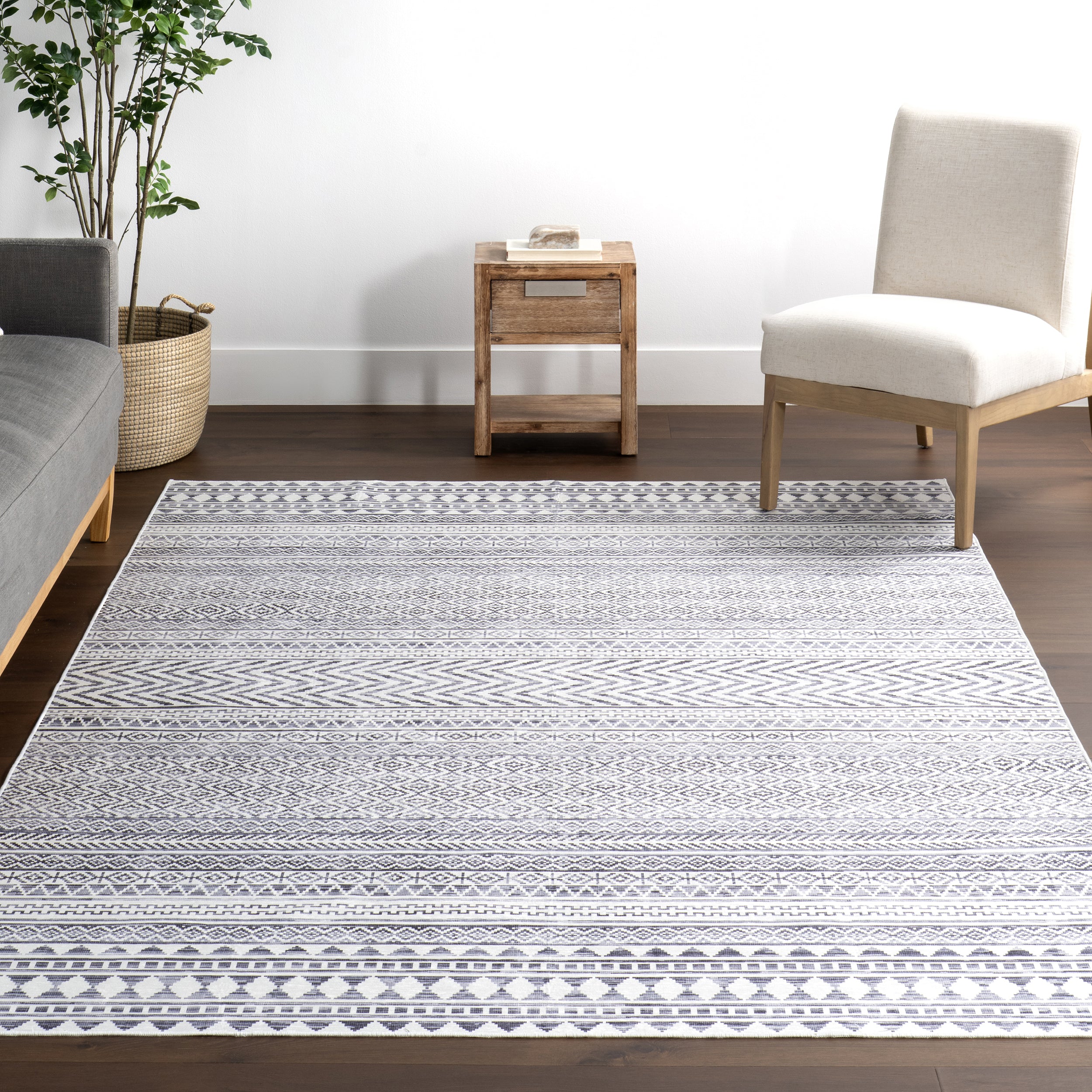 Juni Southwestern SplashGuard Machine Washable Area Rug - Image 9