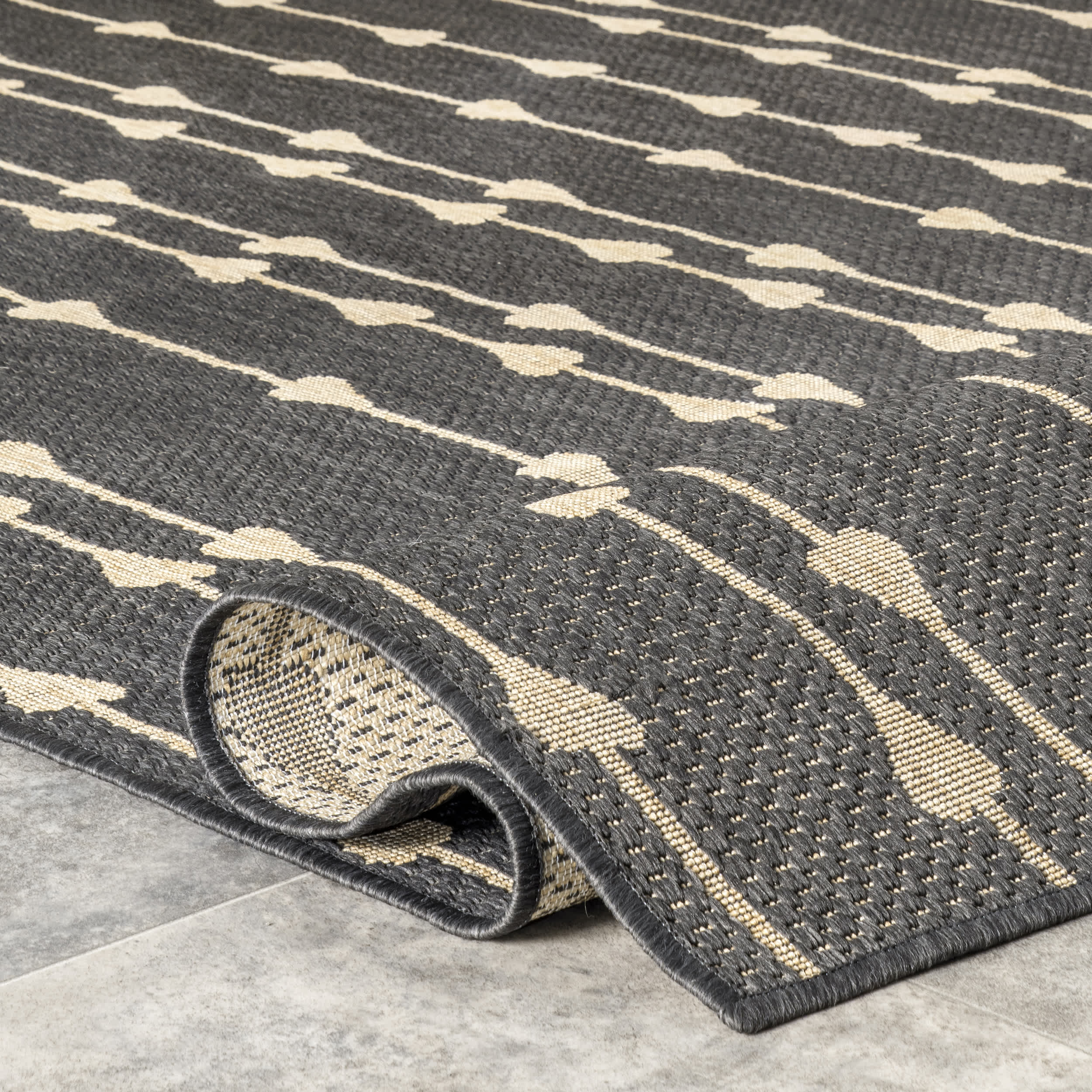 Kiernan Vertical Teardrop Stripe Indoor/Outdoor Area Rug - Image 8