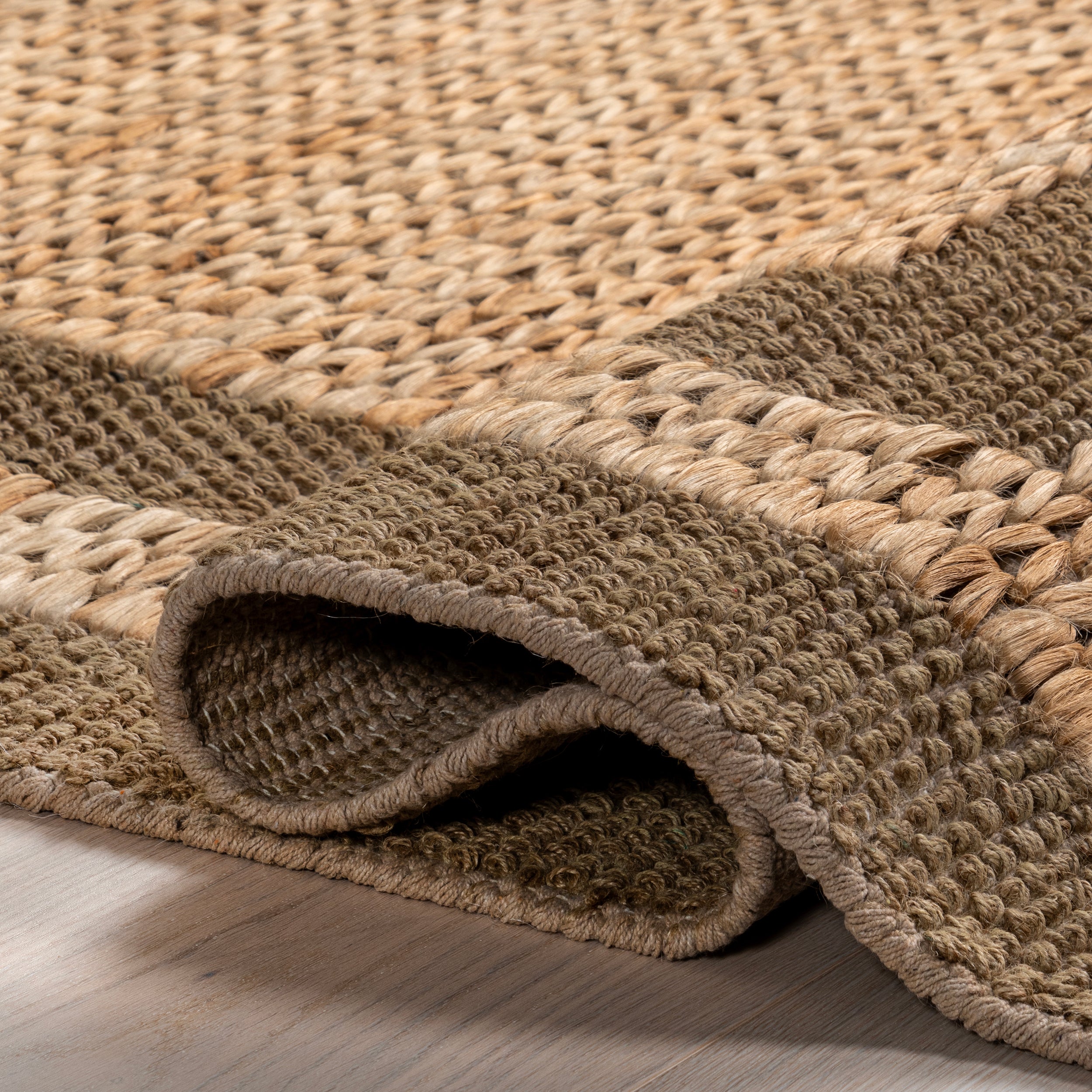 Linnett Farmhouse Bordered Jute Area Rug - Image 4
